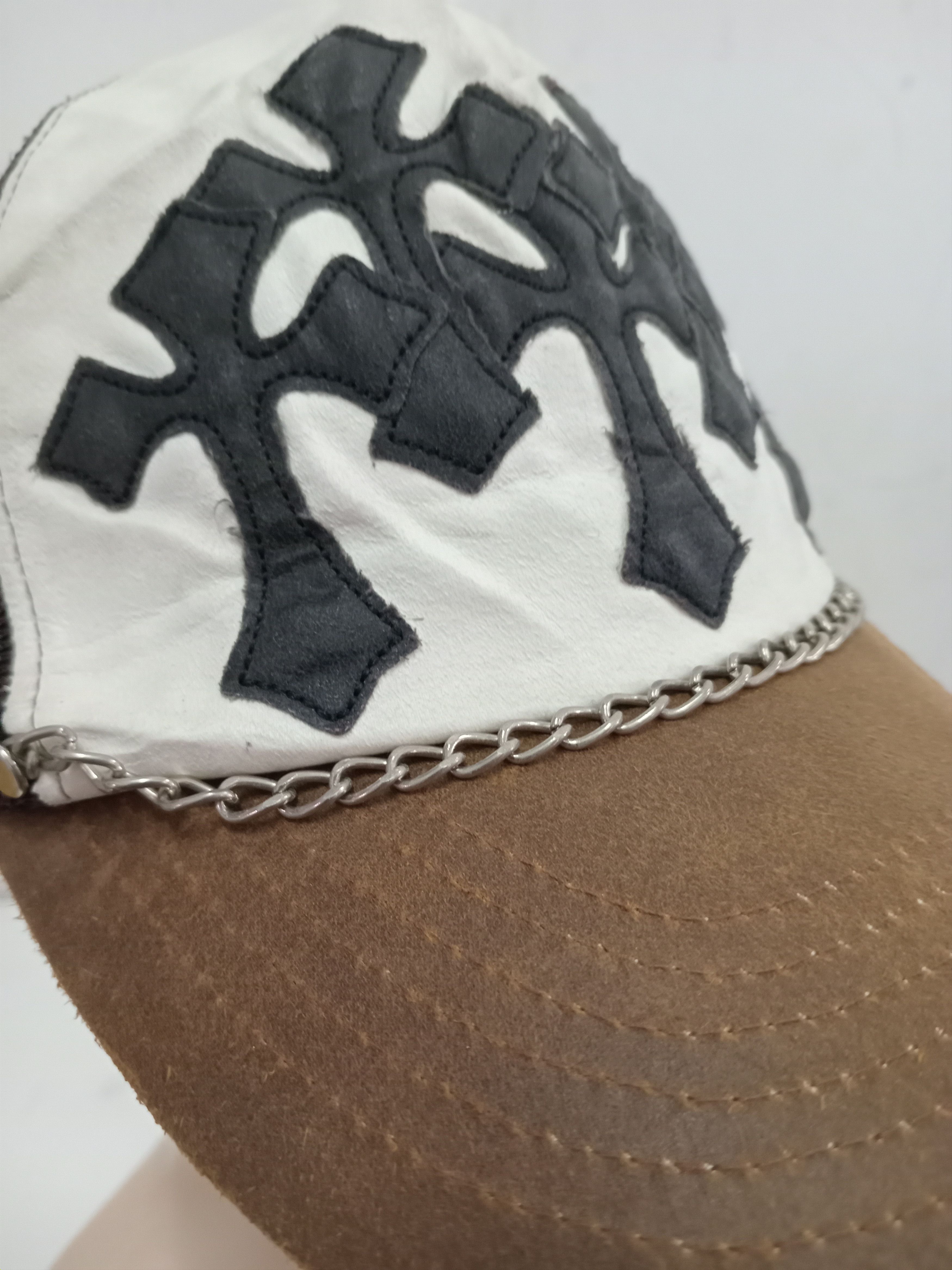 Vintage CHROME HEARTS CEMETERY Inspired Trucker Cap Size ONE SIZE - 6 Thumbnail