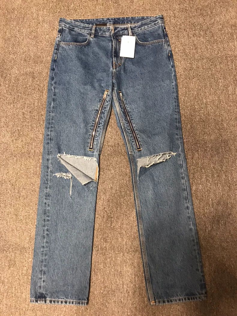 Givenchy Givenchy New denim pants size 34, knee cut-out distressed Size US 34 / EU 50 - 1 Thumbnail