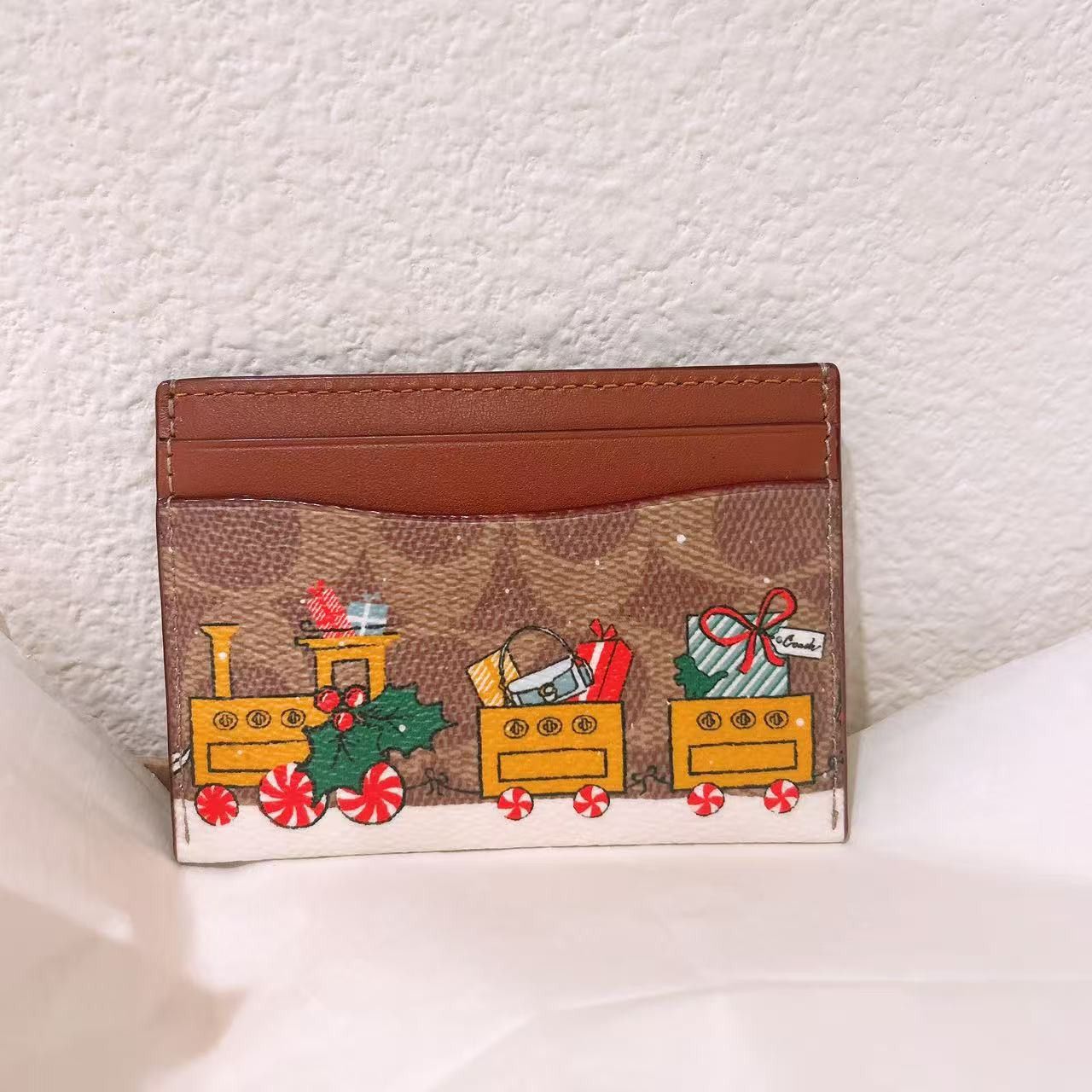 Coach Holiday Essential Card Case With Train CY305 Size ONE SIZE - 2 Thumbnail