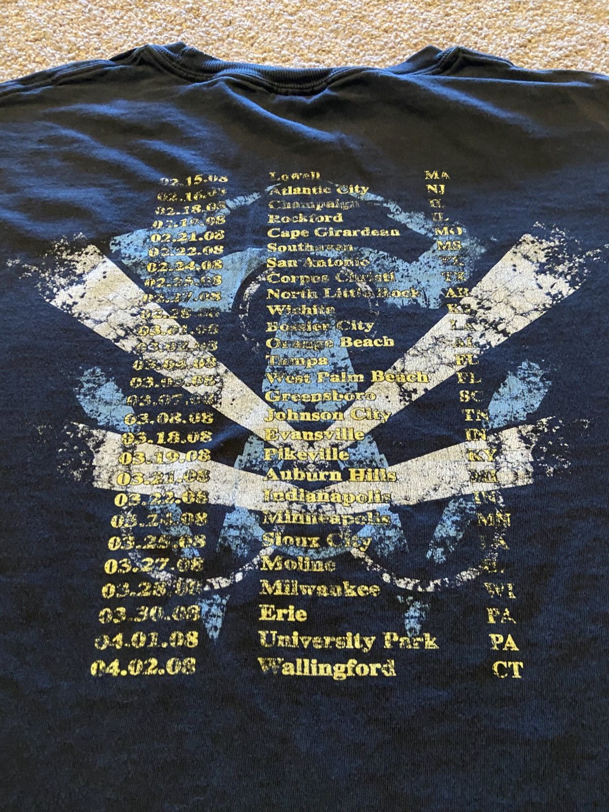 Band Tees 2000s Breaking Benjamin Tour Shirt Size US XXL / EU 58 / 5 - 6 Thumbnail