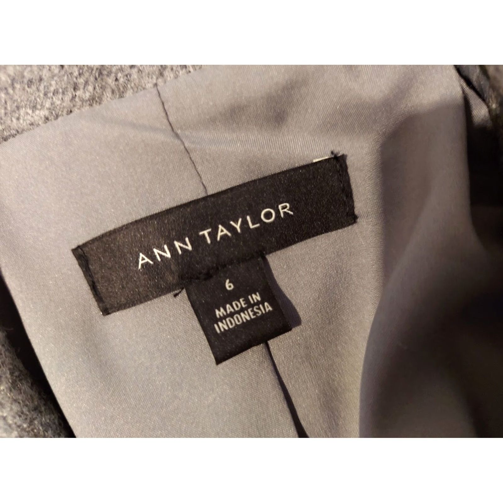 Ann Taylor Womens Ann Taylor Blazer Wool Jacket 4 Gray Blue Size S / US 4 / IT 40 - 4 Thumbnail