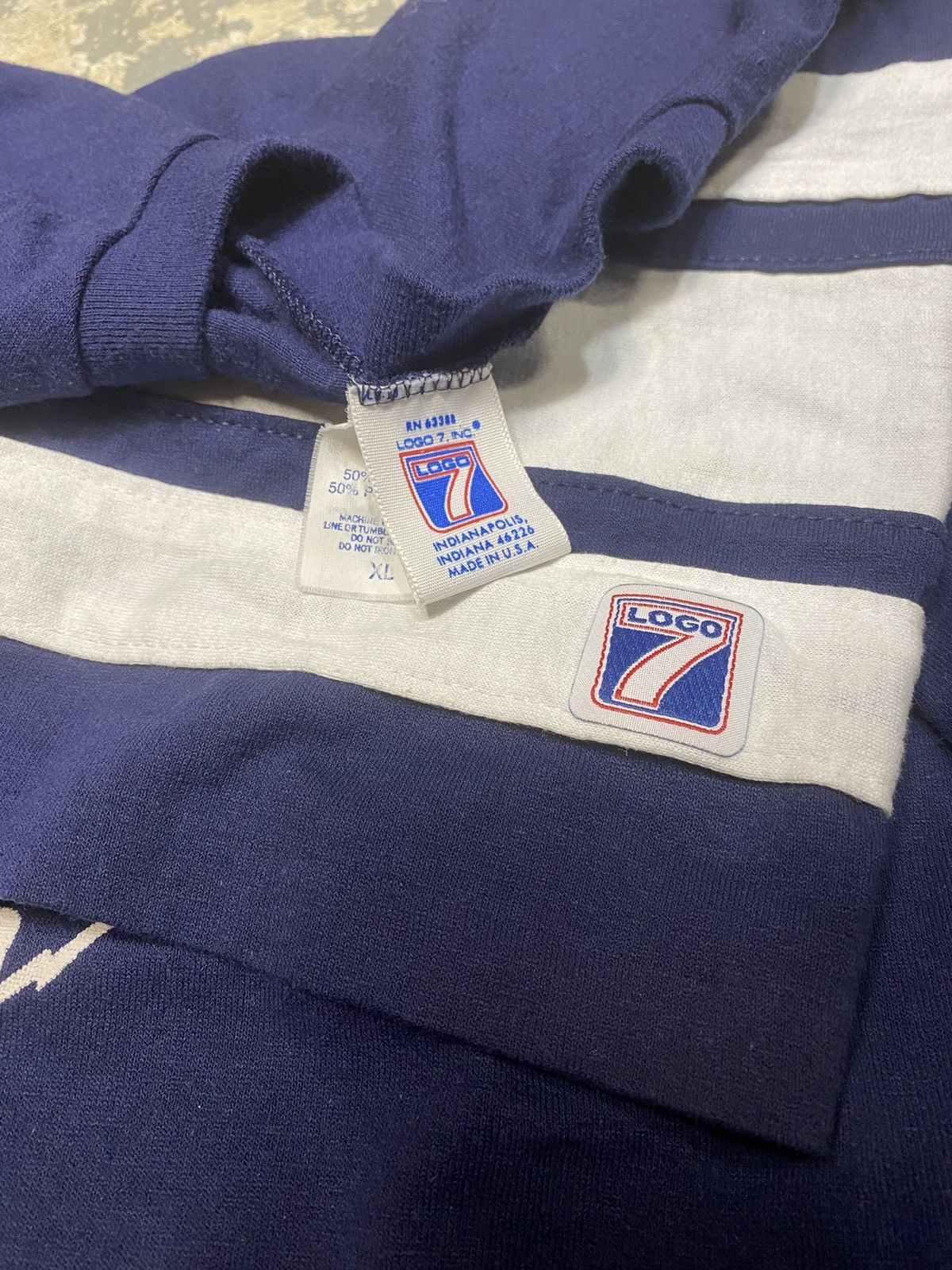 Vintage Buffalo Bills Logo 7 NFL Football Jersey Shirt USA
