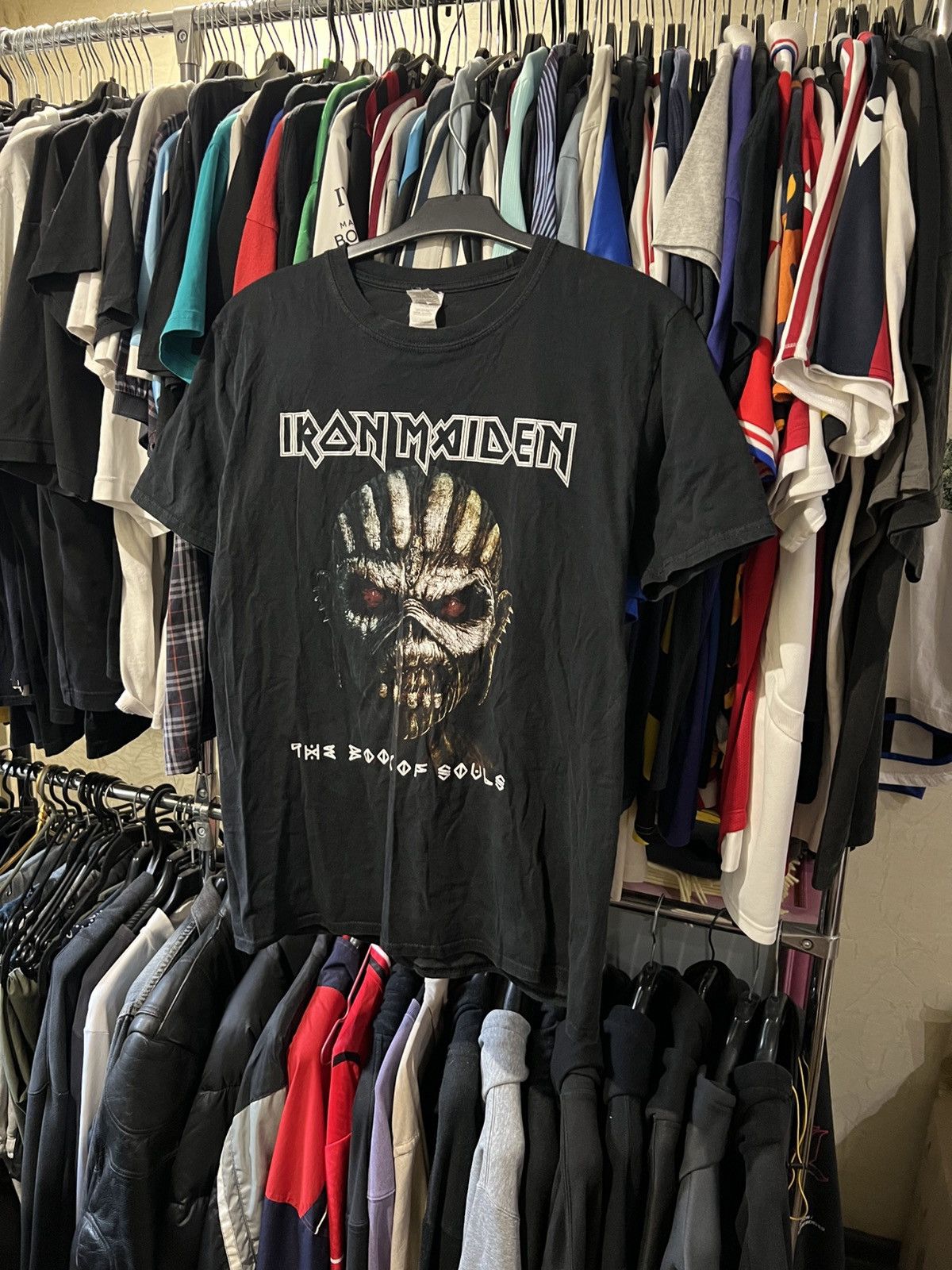 Band Tees VINTAGE IRON MAIDEN THE BOOK OF SOULS GRAPHIC TOUR T SHIRT Size US L / EU 52-54 / 3 - 1 Thumbnail