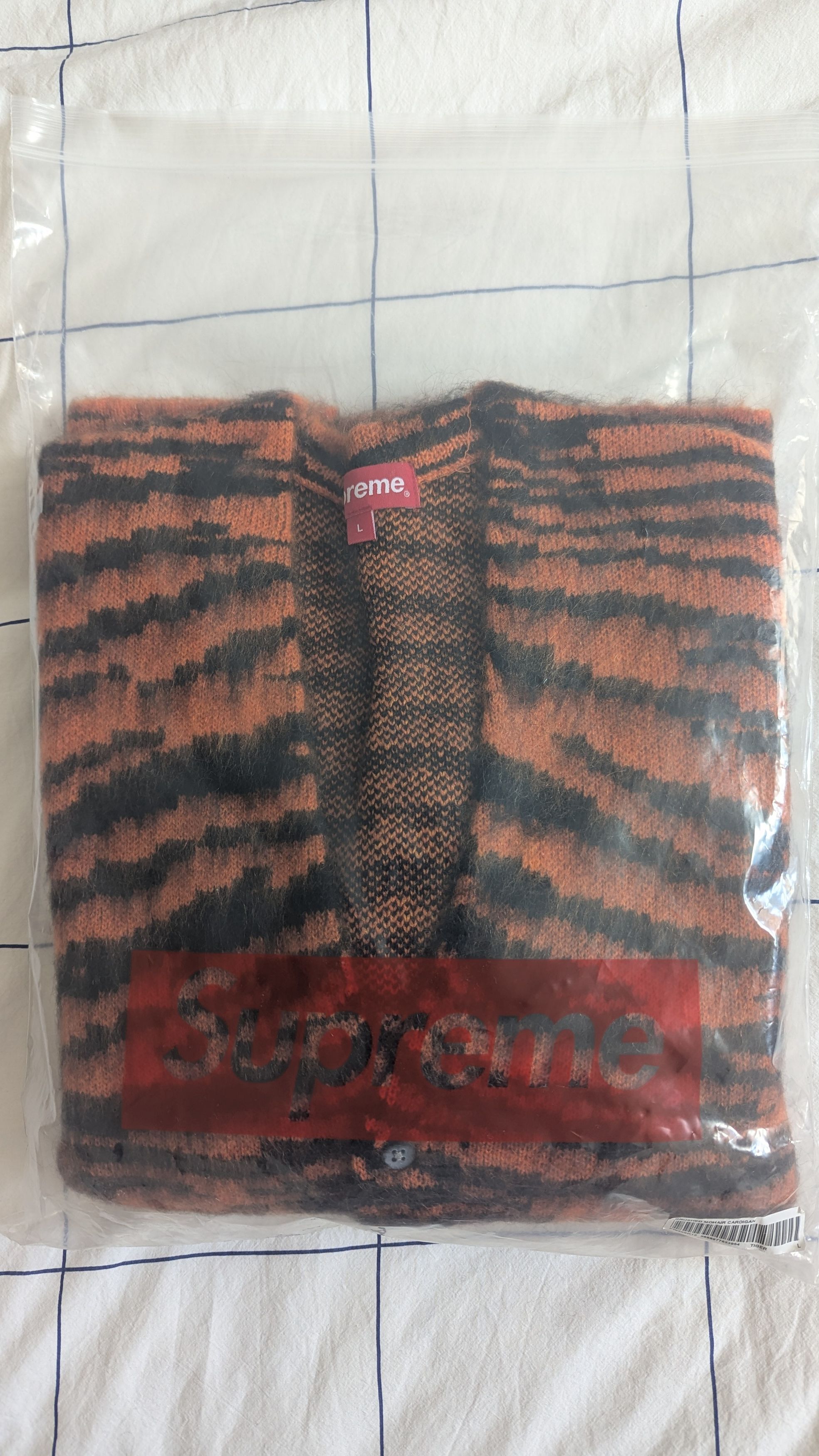 Supreme Supreme Brushed Mohair Cardigan Tiger Stripe FW20 Size US L / EU 52-54 / 3 - 10 Thumbnail