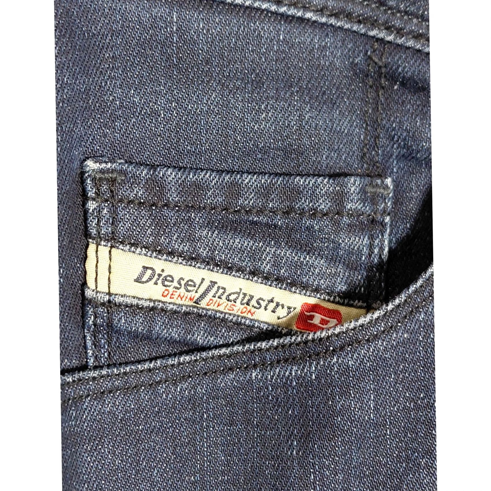Diesel Diesel NEVY Made in Italy Jeans Blue Solid Denim Slim Men Size 31 Inseam 34 Size US 31 - 3 Thumbnail