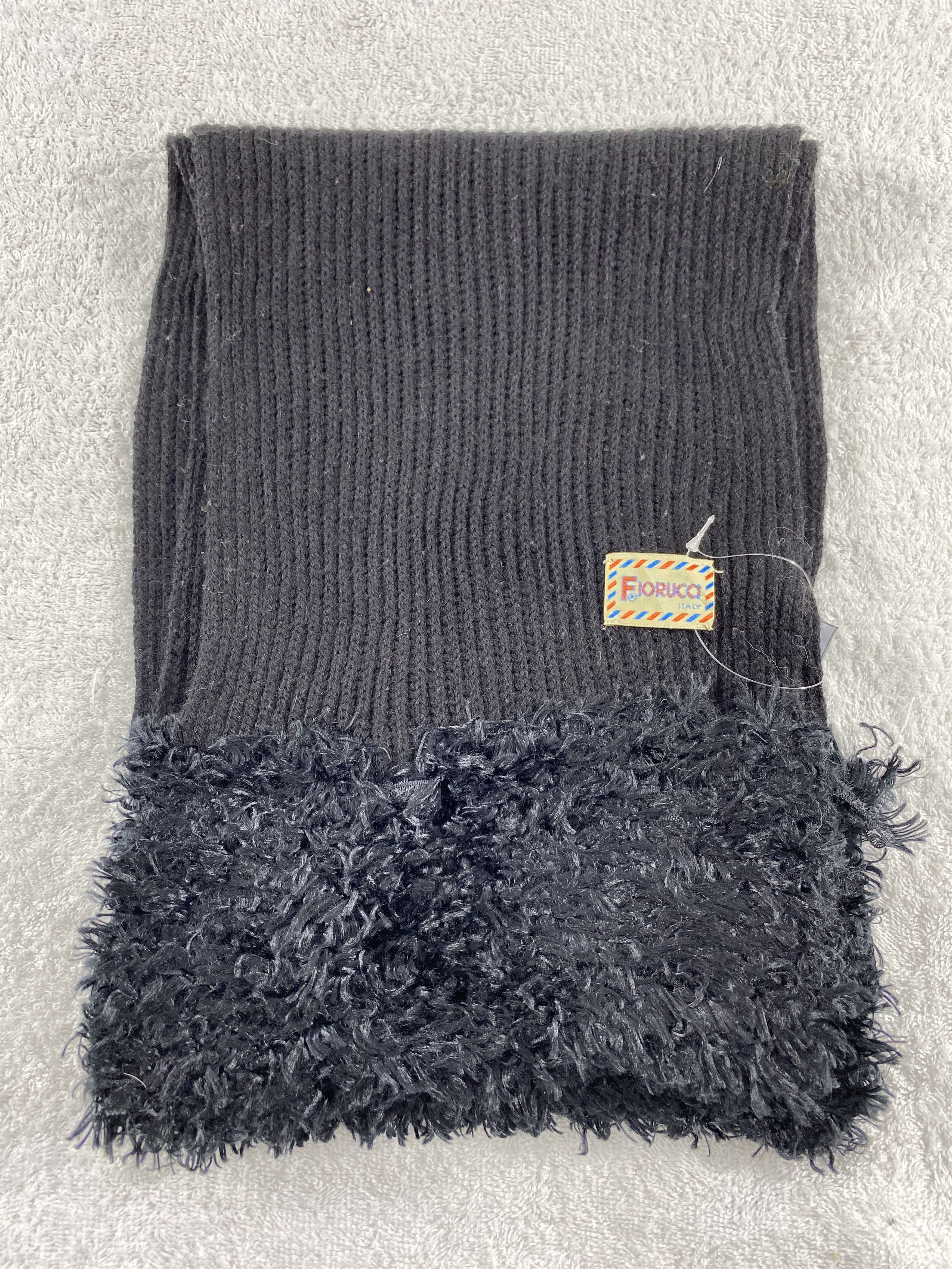 Fiorucci Fiorucci Scarf / Muffler / Neckwear - WW1722 Size ONE SIZE - 2 Thumbnail