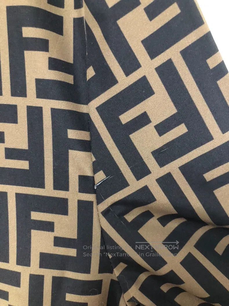 Fendi Fendi Printed Full-Covered Jacket/Reversible Size US S / EU 44-46 / 1 - 9 Thumbnail