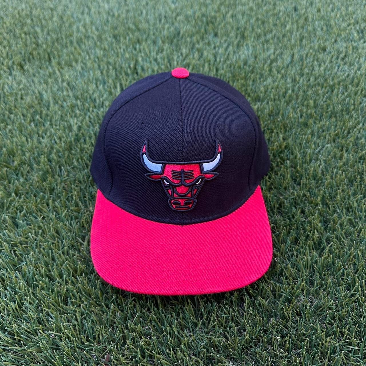 Mitchell & Ness × NBA Chicago Bulls SnapBack Mitchell & Ness Hat Size ONE SIZE - 1 Thumbnail
