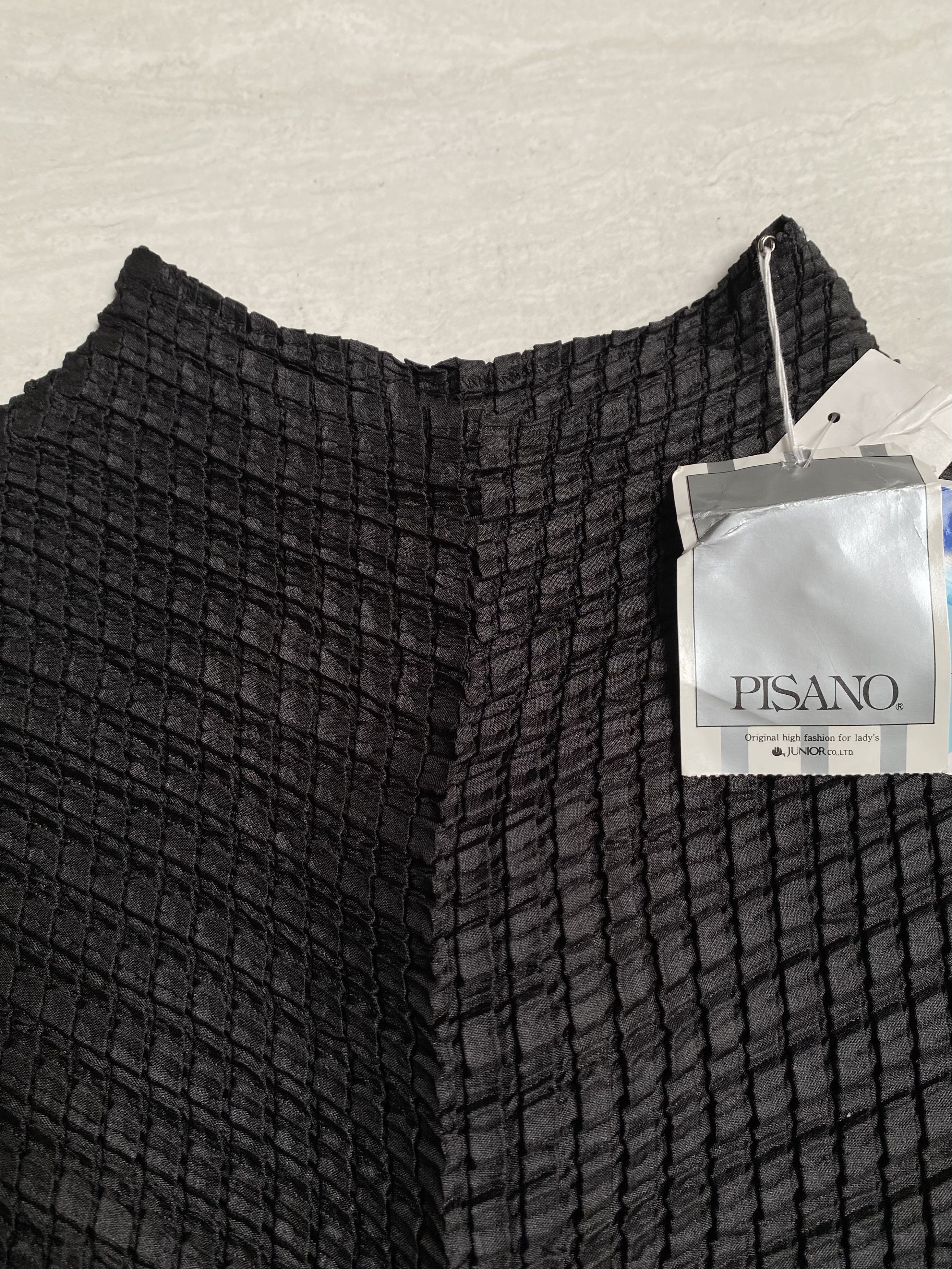 Issey Miyake ISSEY PISANO JUNIOR Black Pleats T-shirt Size US S / EU 44-46 / 1 - 10 Thumbnail