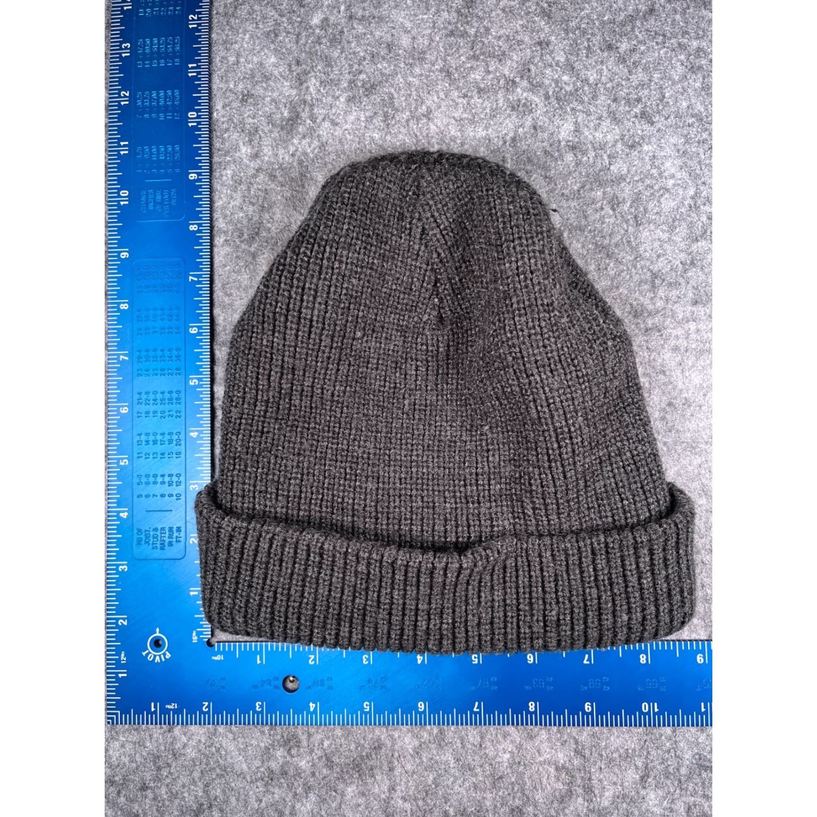 Timberland Timberland Beanie Adult One Size Gray Knit 100% Acrylic Ski Hike Camp Hat/Cap Unisex Adults Beanie Outdoor Logo 90s? Size ONE SIZE - 4 Thumbnail