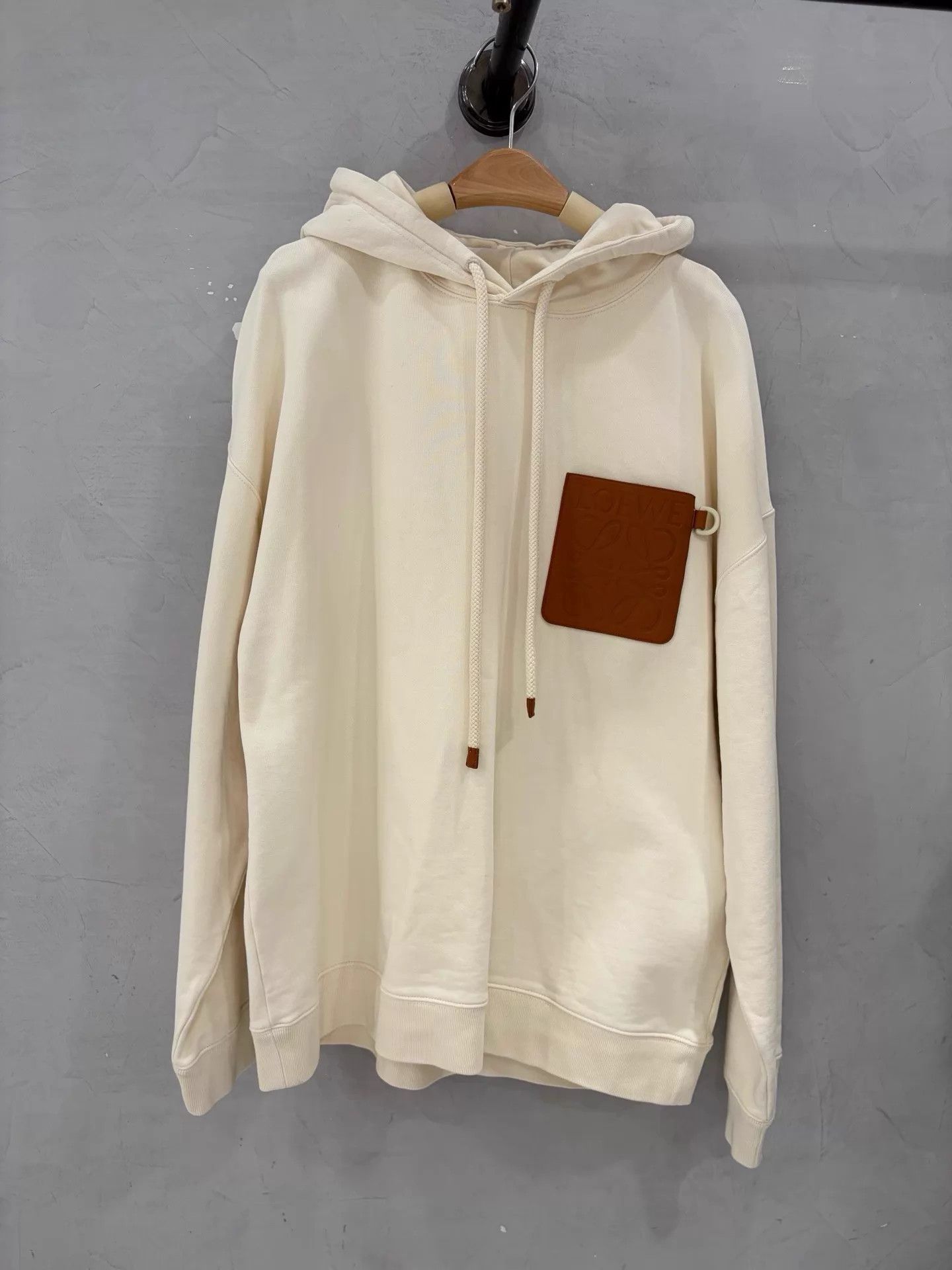 Loewe Loewe New Leather Patch Logo Hoodie Size L Like New Size US L / EU 52-54 / 3 - 1 Thumbnail