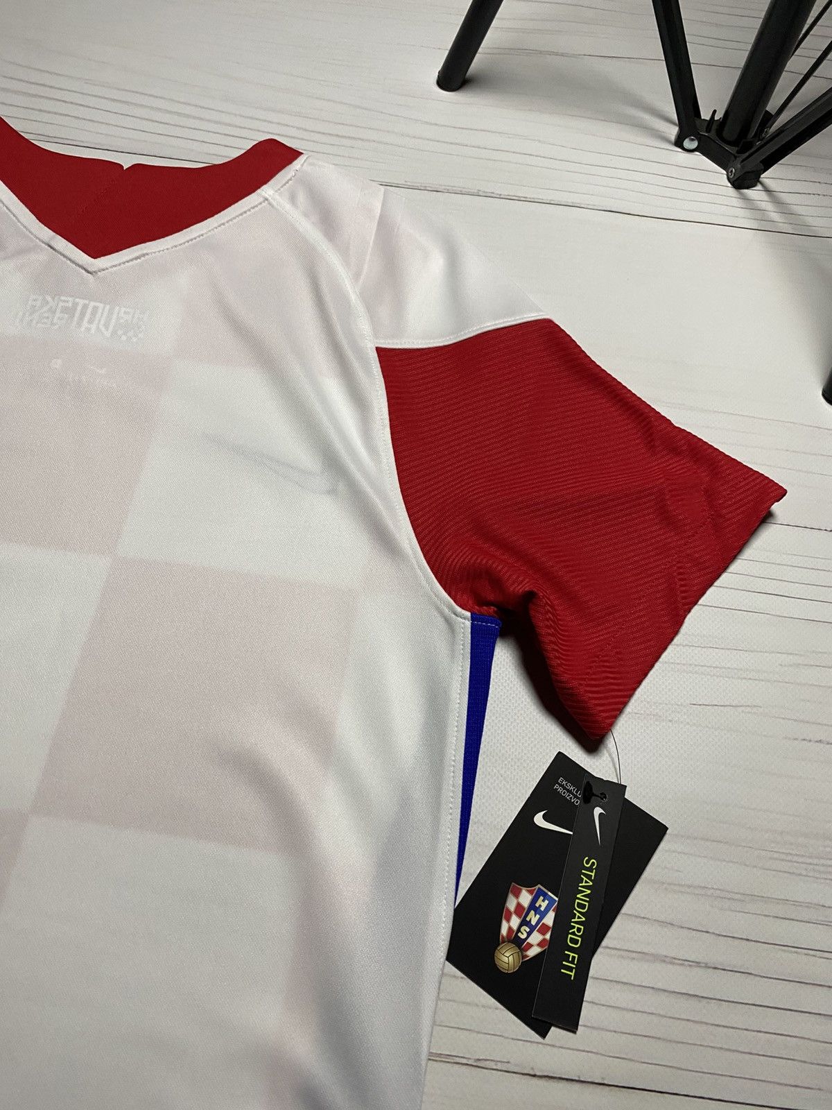 Nike NEW Nike Croatia 2020 home Soccer football y2k t shirt Size US S / EU 44-46 / 1 - 15 Thumbnail