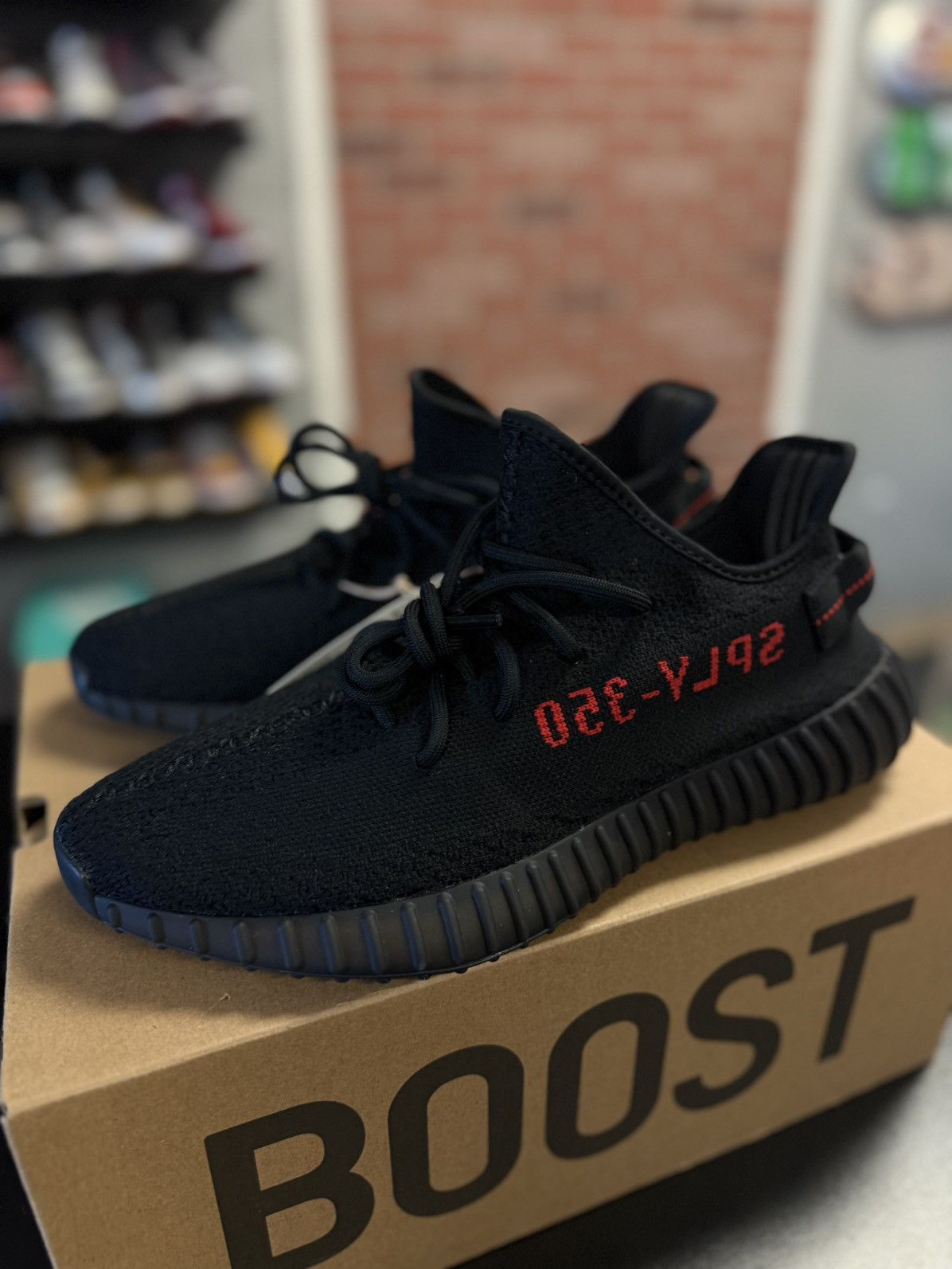 Adidas × Yeezy Yeezy 350 Bread Size 9.5 Brand New (CP9652) Size US 9.5 / EU 42-43 - 3 Thumbnail