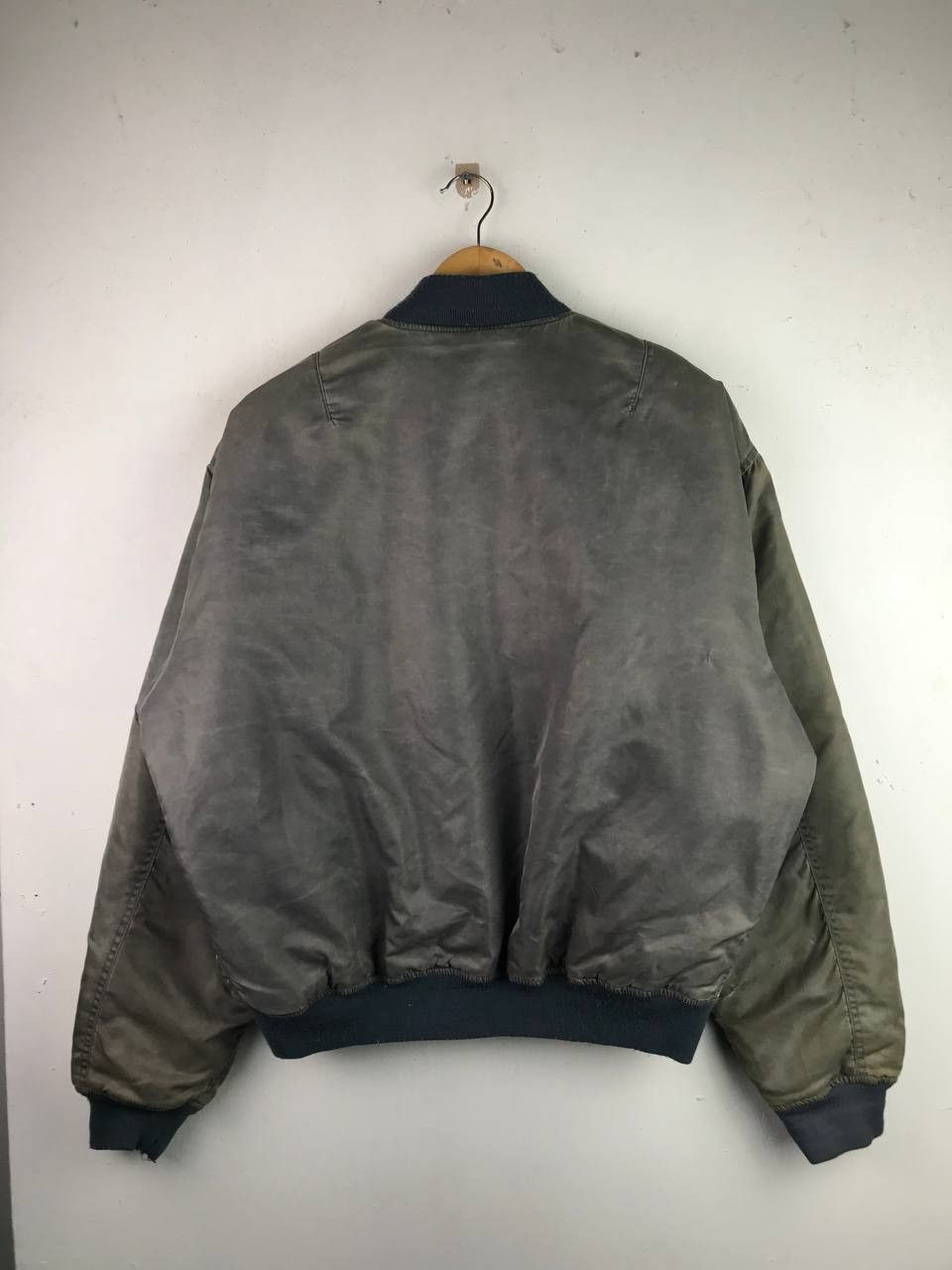 Vintage Vintage Suntory Coffee Boss Distressed Sunfaded Jacket Size US XL / EU 56 / 4 - 2 Thumbnail