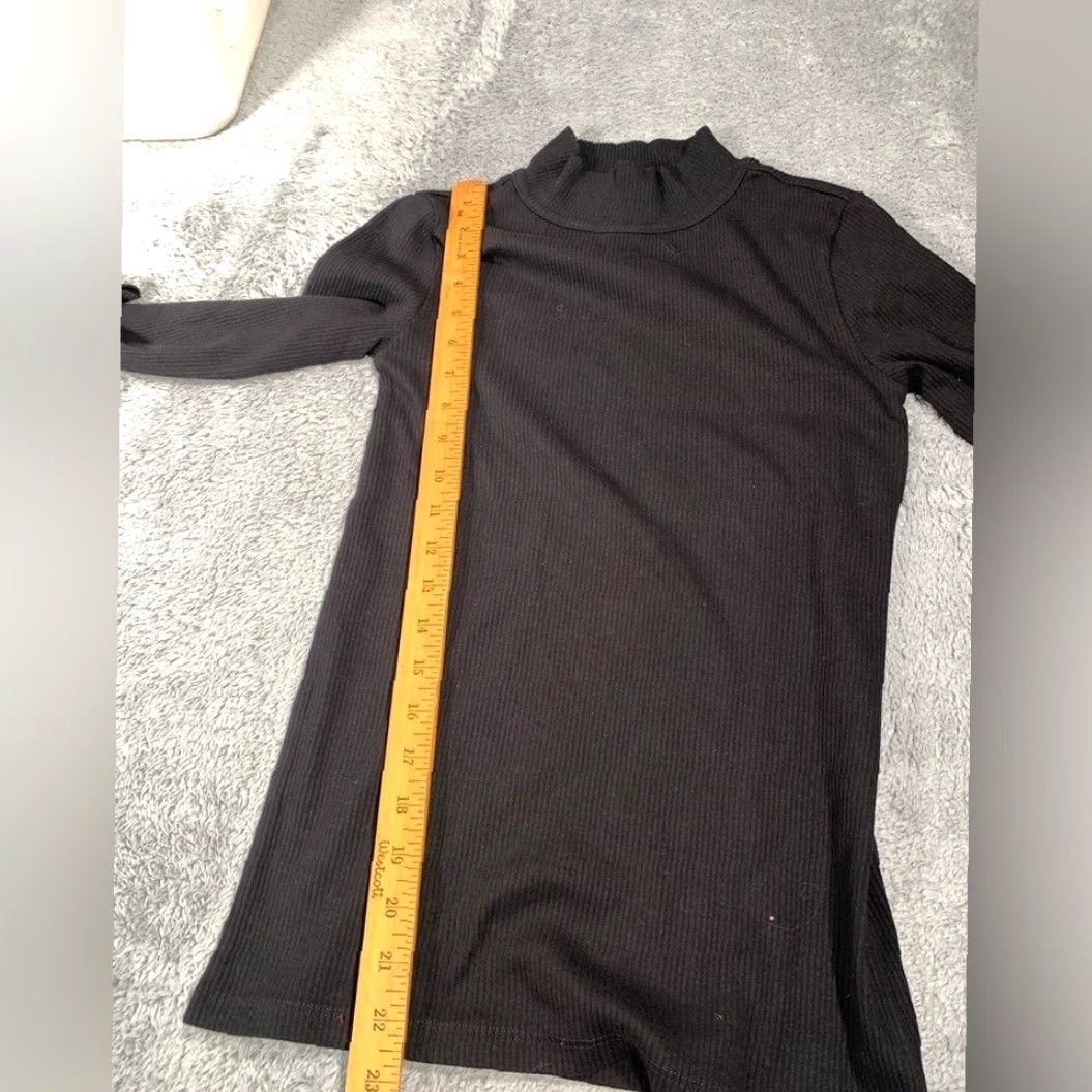 Talbots Talbots Black Turtleneck long sleeve top NWT XS Regular Women T-Shirt Size XS / US 0-2 / IT 36-38 - 7 Thumbnail