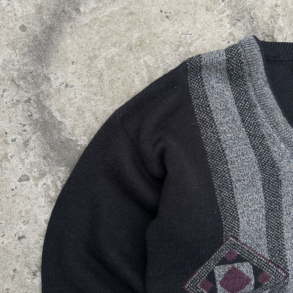 Vintage Vintage Knit Sweater V Neck Style USA Application Logo Wool Size US M / EU 48-50 / 2 - 4 Thumbnail