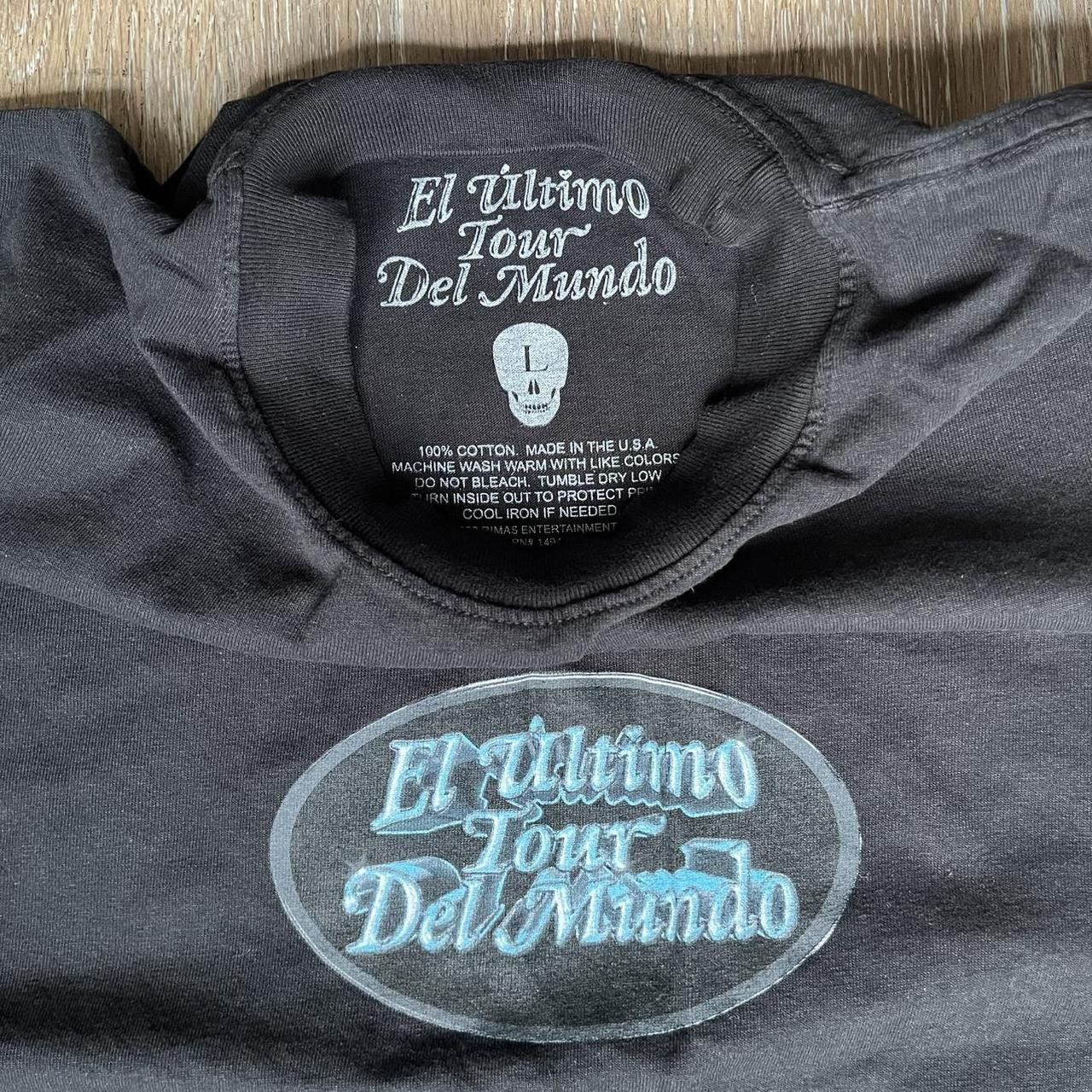 Band Tees bad bunny el ultimo tour del mundo tee Size US L / EU 52-54 / 3 - 4 Thumbnail