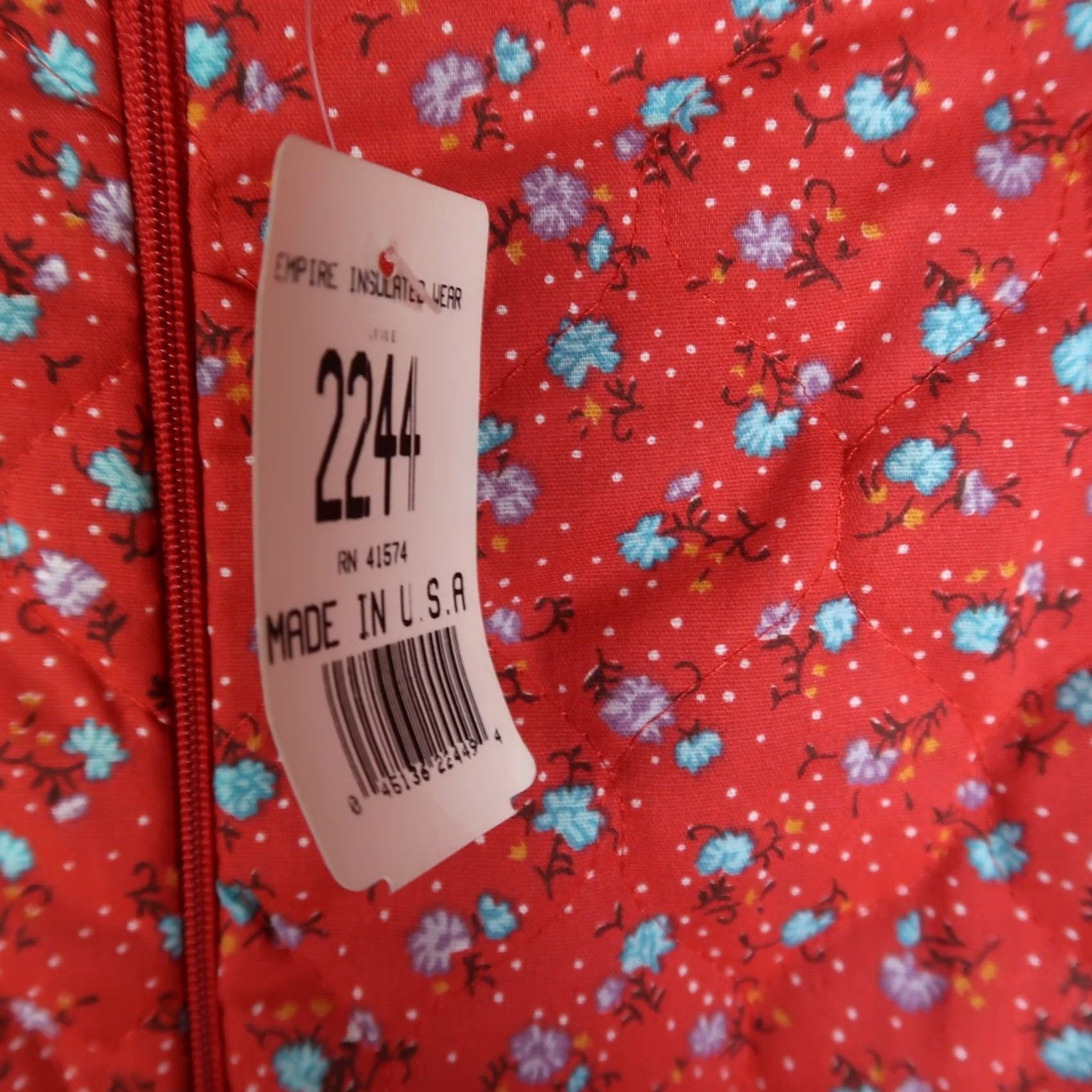 Vintage VINTAGE 70s Empire Insulated Wear Red Floral Quilted Jumpsuit Ski Suit Womens Large Long Sleeve Zip Front Size 36" / US 14 / IT 50 - 5 Thumbnail