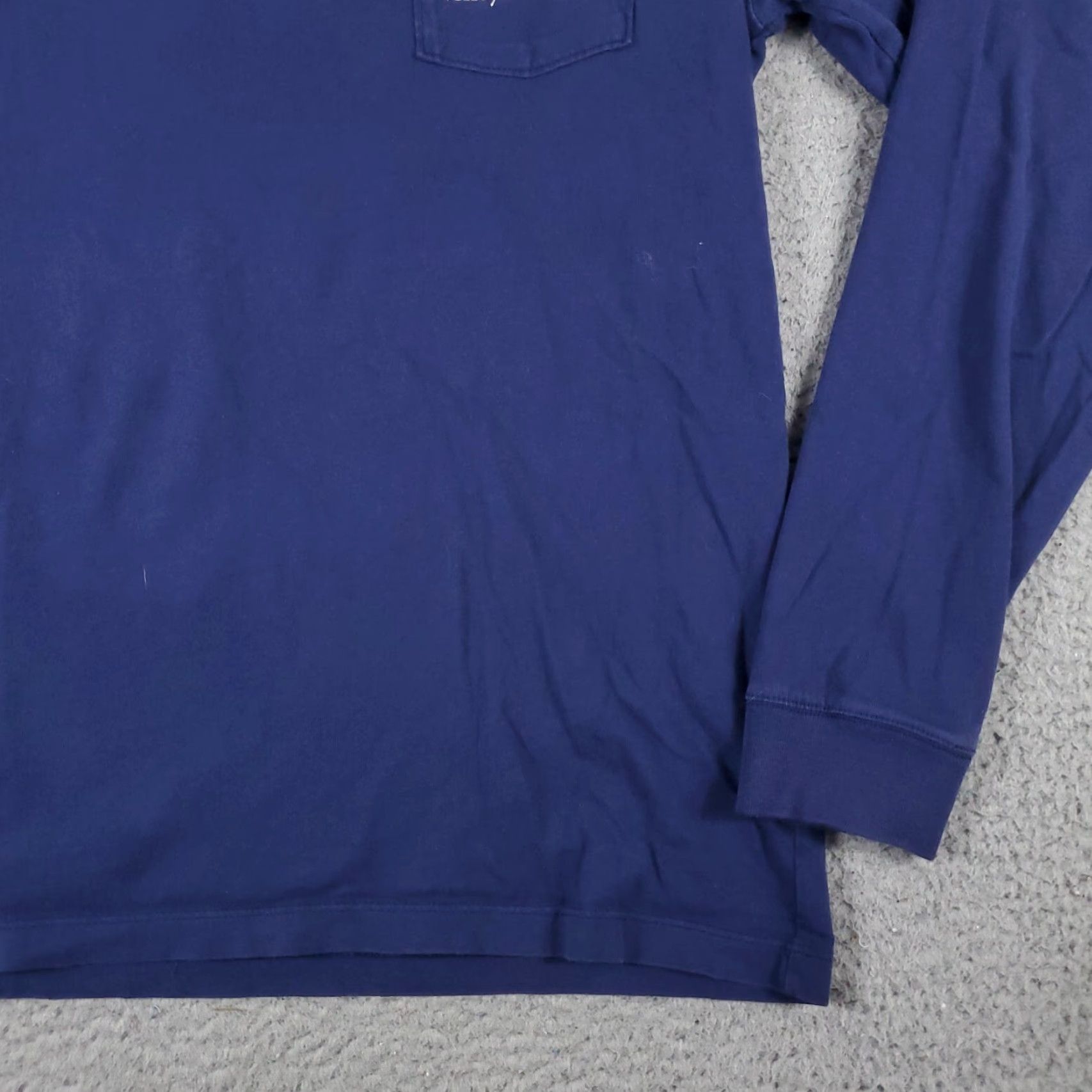 Vineyard Vines Vineyard Vines T Shirt Adult Small Blue Christmas Whale Casual Long Sleeve Size US S / EU 44-46 / 1 - 6 Thumbnail