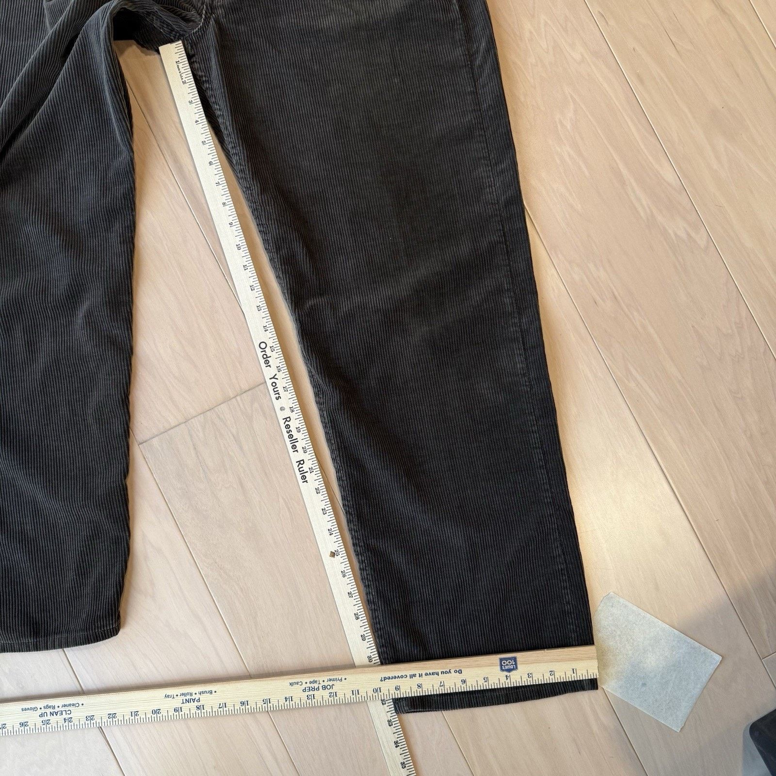 Levi's Vintage Levis 565 Corduroy Pants 36 Brown 90s Made in USA Size US 36 / EU 52 - 8 Thumbnail