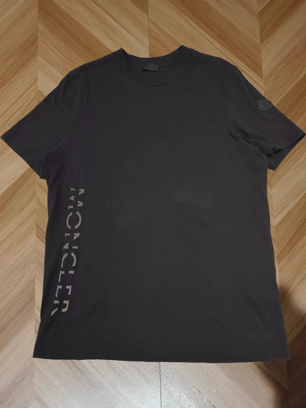 Moncler Moncler Black Waist Logo Short Sleeve T-Shirt S 99New Size US S / EU 44-46 / 1 - 1 Thumbnail