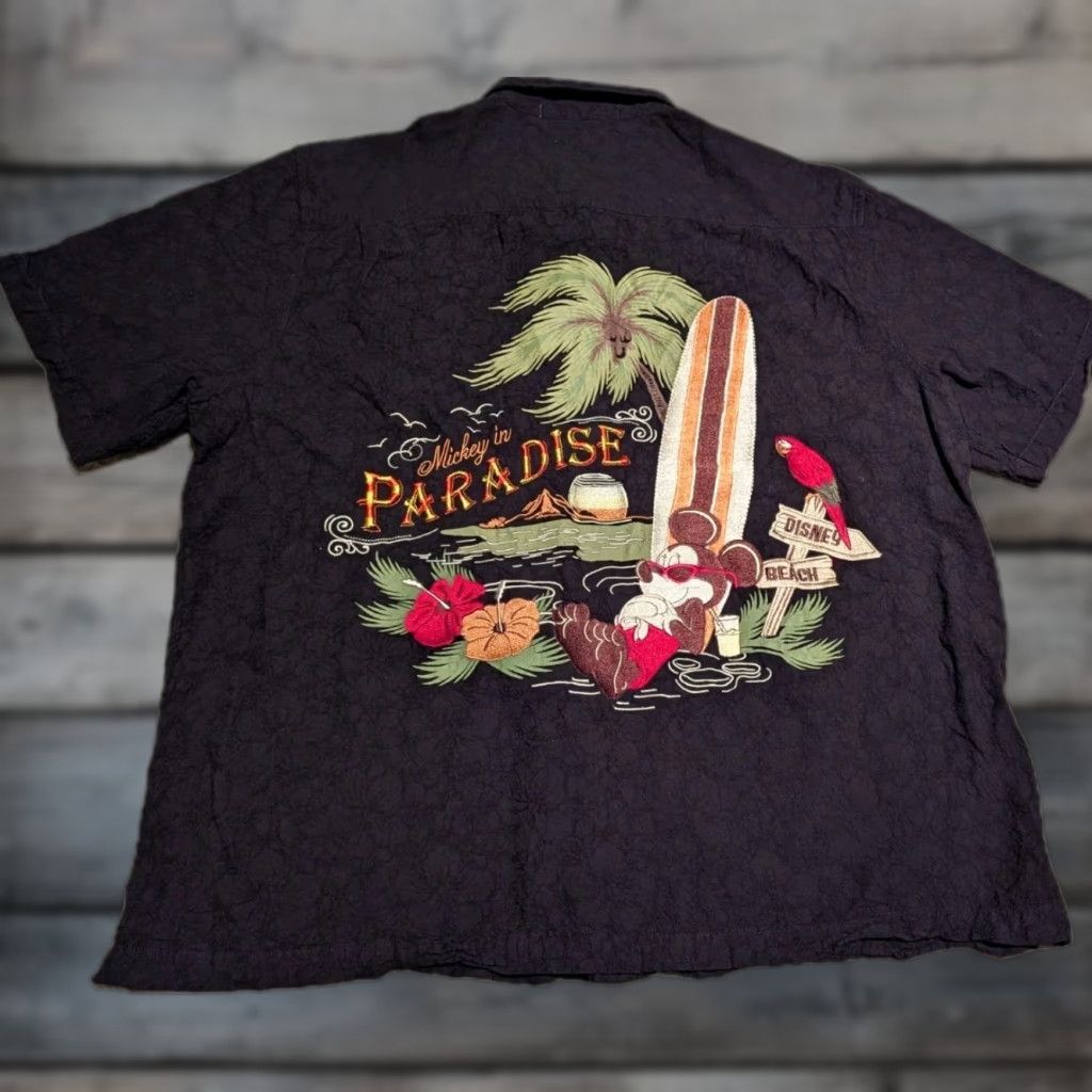 Disney Disney Mickey Mouse Floral Embroidered Button-Up Camp Shirt Mens XL Black Casual Size US XL / EU 56 / 4 - 1 Thumbnail
