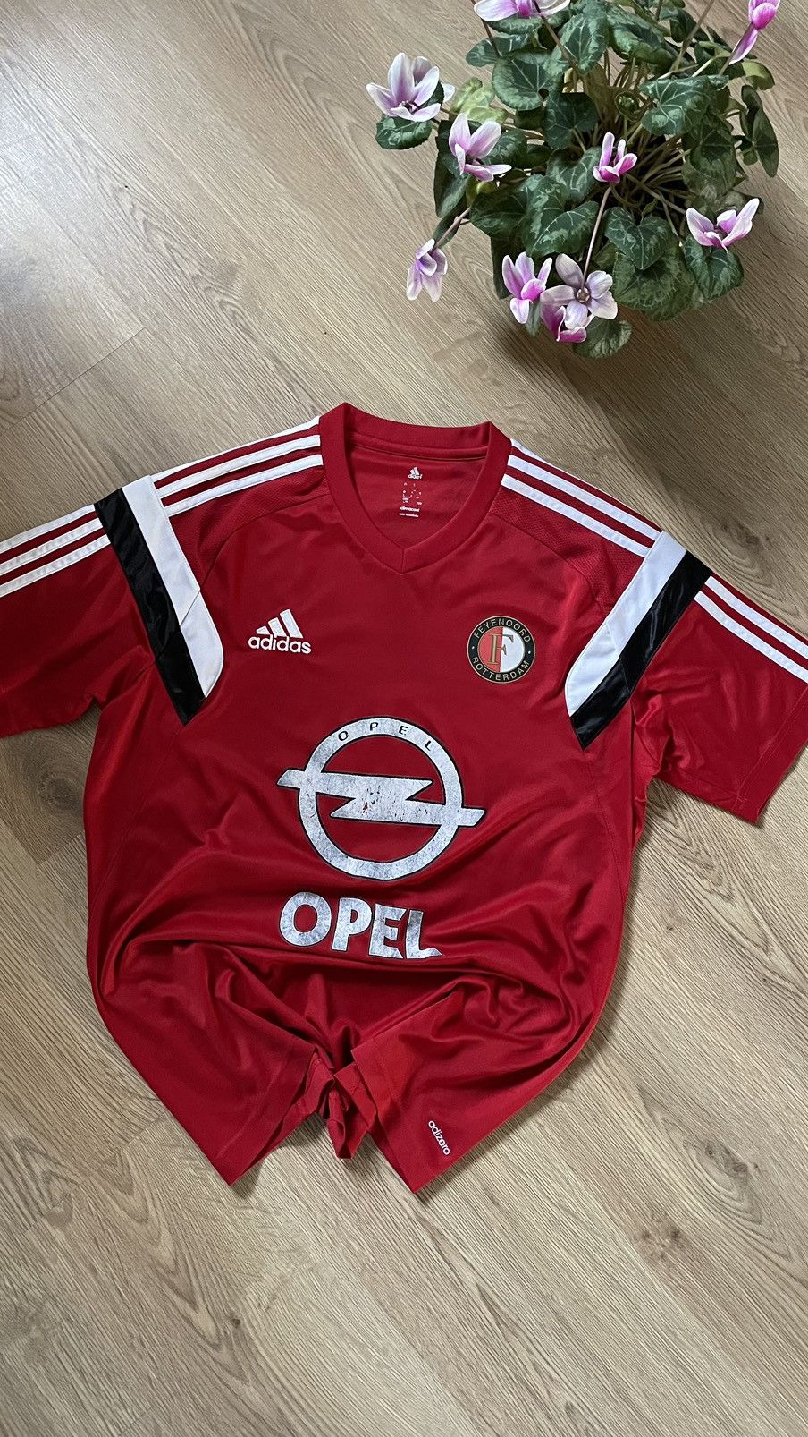 Adidas Vintage Feyenoord Adidas Soccer Tee Jersey 2014 Size US L / EU 52-54 / 3 - 1 Thumbnail