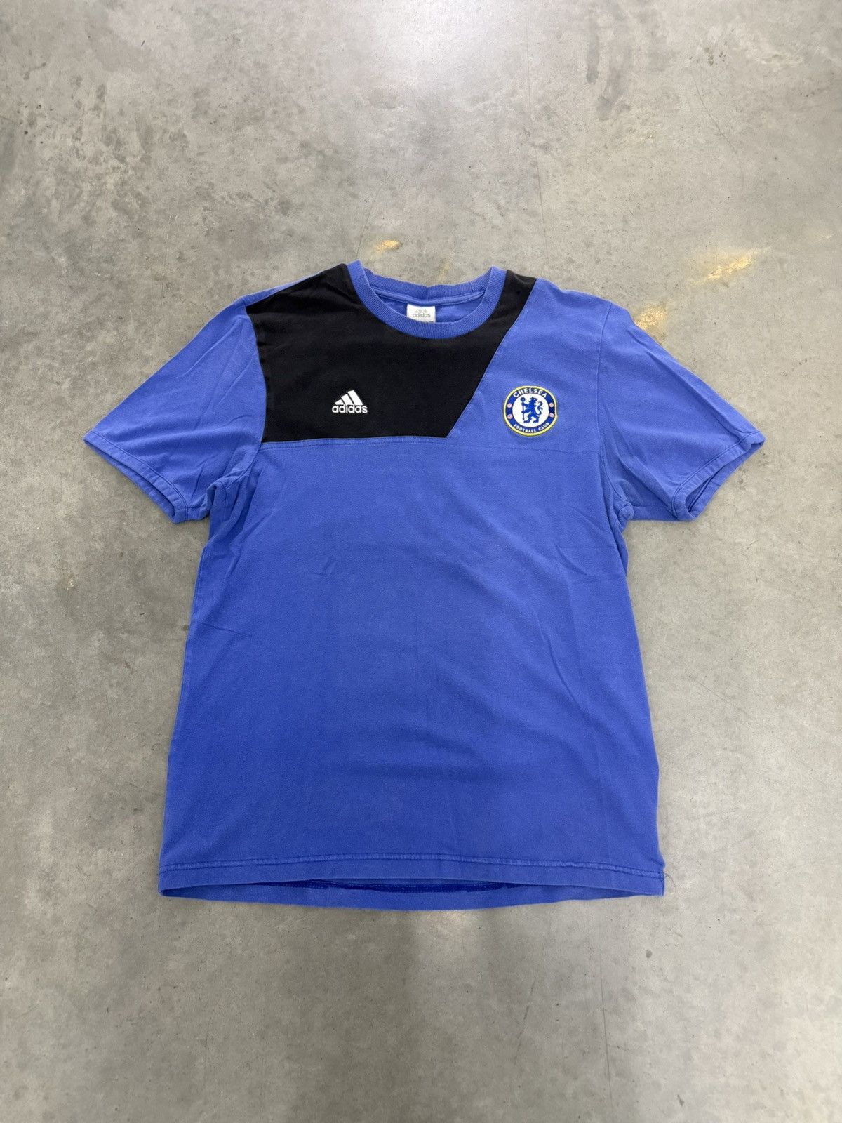 Adidas Chelsea FC Adidas Soccer T Shirt Blue Sun Faded Y2K 2008 EPL Size US S / EU 44-46 / 1 - 1 Thumbnail