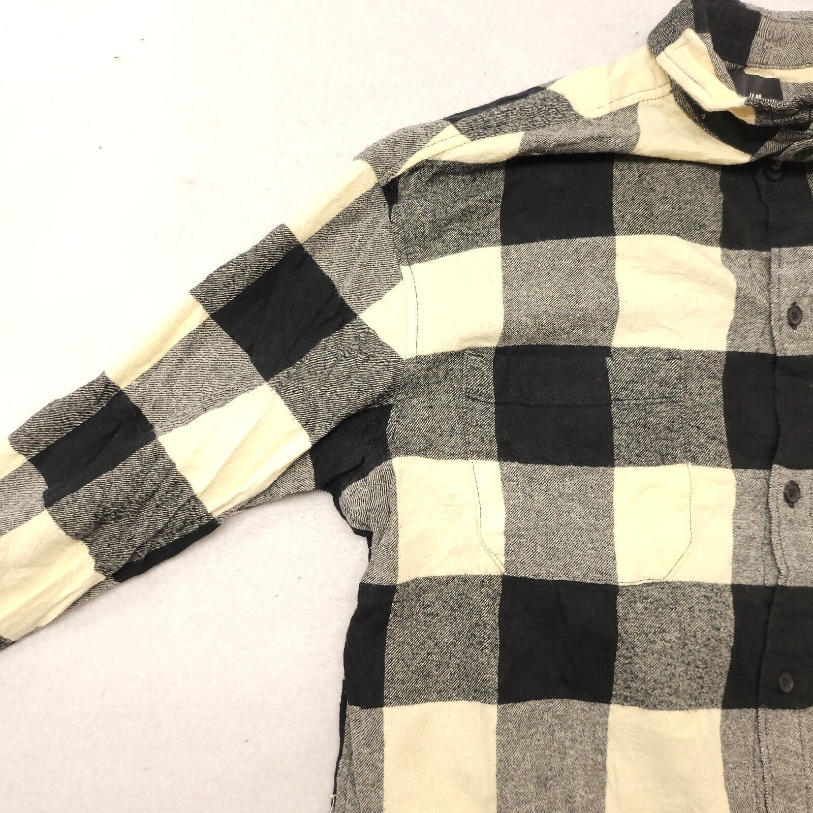 H&M H&M Buffalo Check Flannel Shirt Mens Size Medium M Black Size US M / EU 48-50 / 2 - 4 Thumbnail