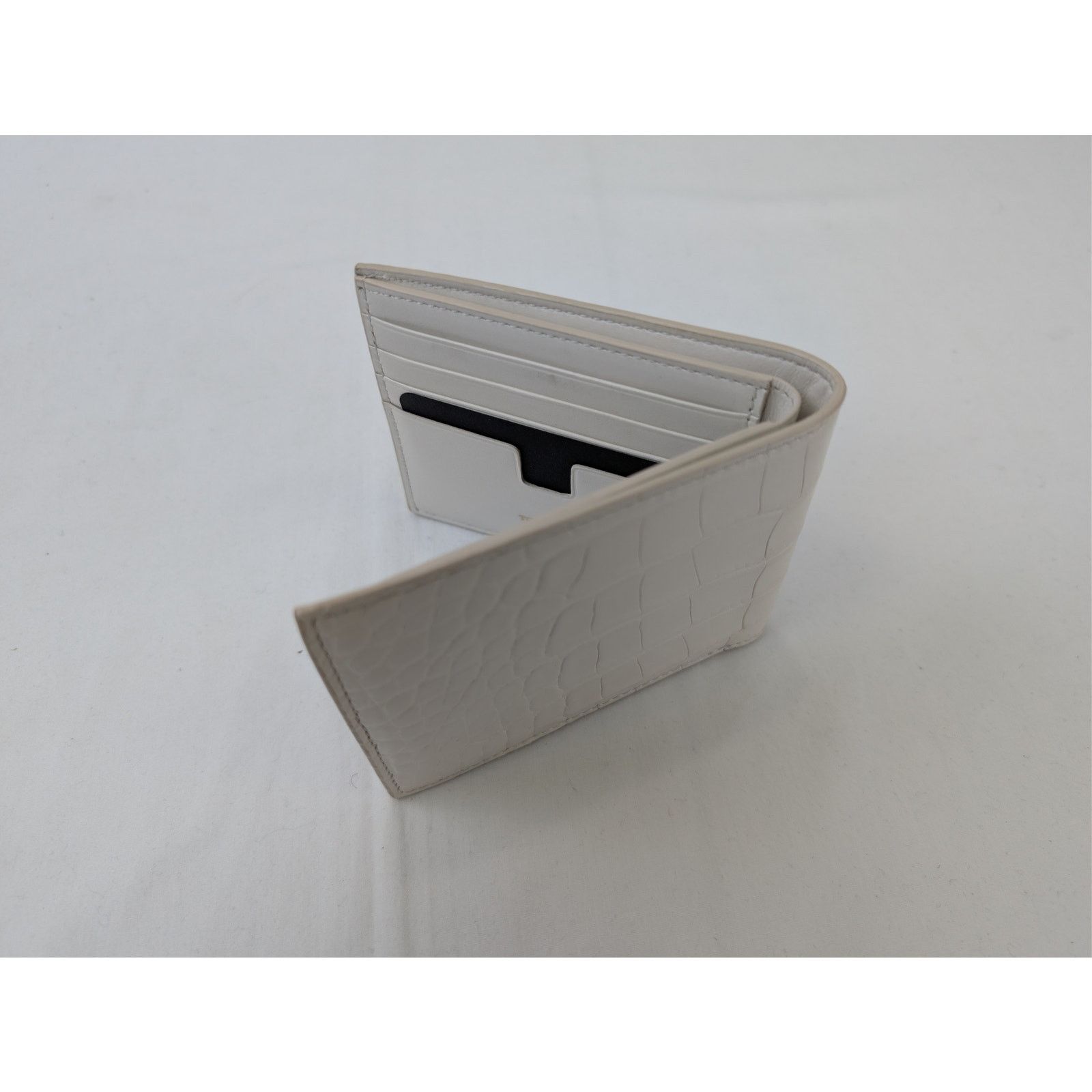 Tom Ford o1rshd1 Size: OS / Real Alligator Wallet in White Size ONE SIZE - 4 Thumbnail