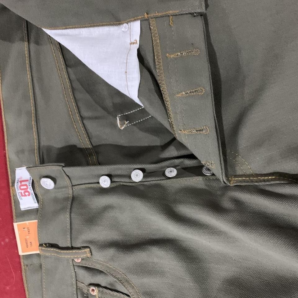 Levi's Vintage Levi 501 fly button Size US 38 / EU 54 - 6 Thumbnail