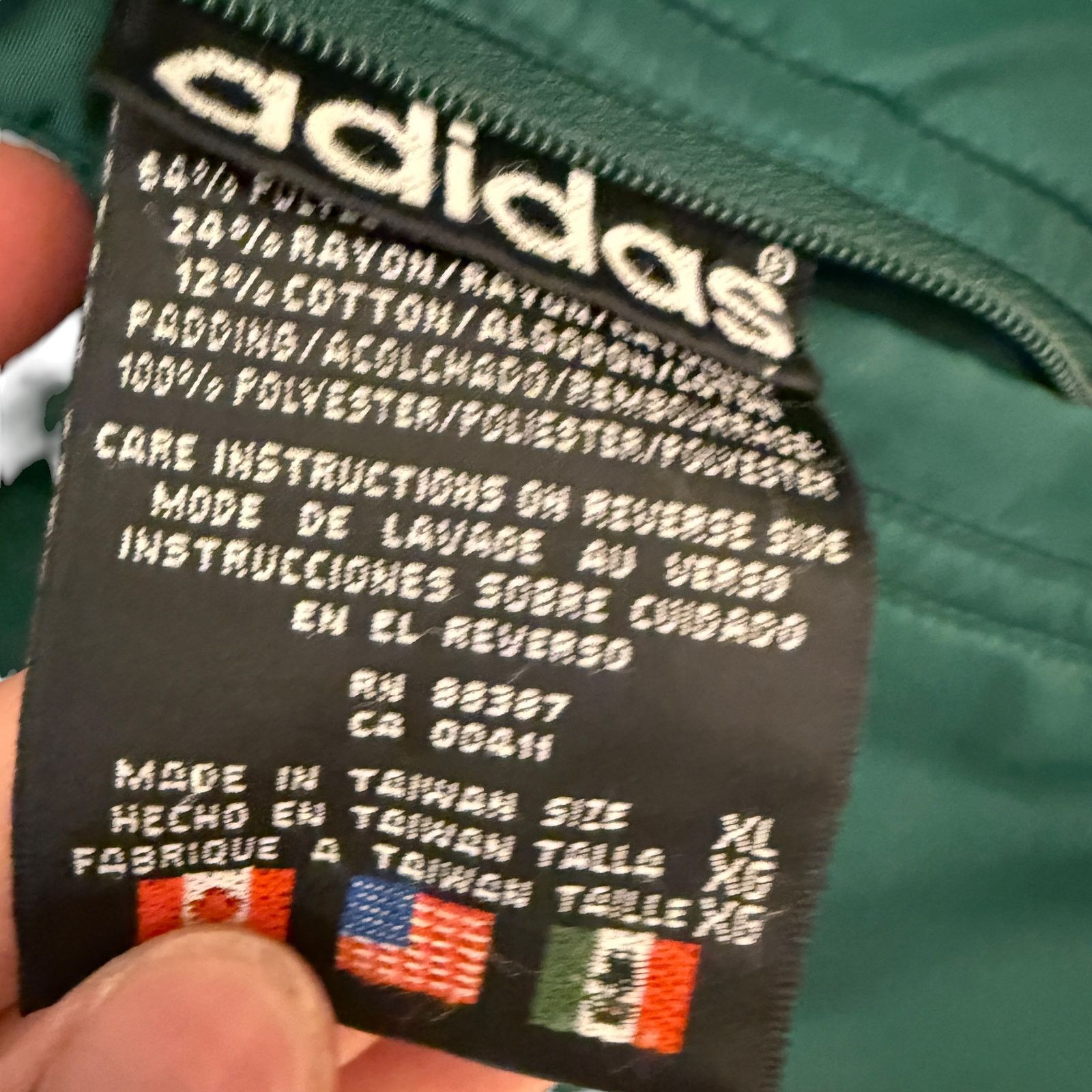 Adidas Vintage Adidas Spellout Logo Windbreaker XL Size US XL / EU 56 / 4 - 7 Thumbnail