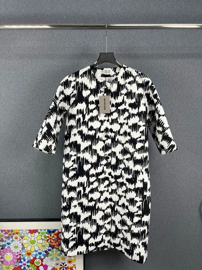 Balenciaga Balenciaga size 36 Midi Dress Size XS / US 0-2 / IT 36-38 - 1 Thumbnail