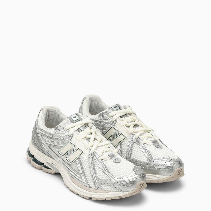 New Balance o1d2blof0424 Low-Top Trainers in White & Silver Size US 11 / EU 44 - 2 Thumbnail