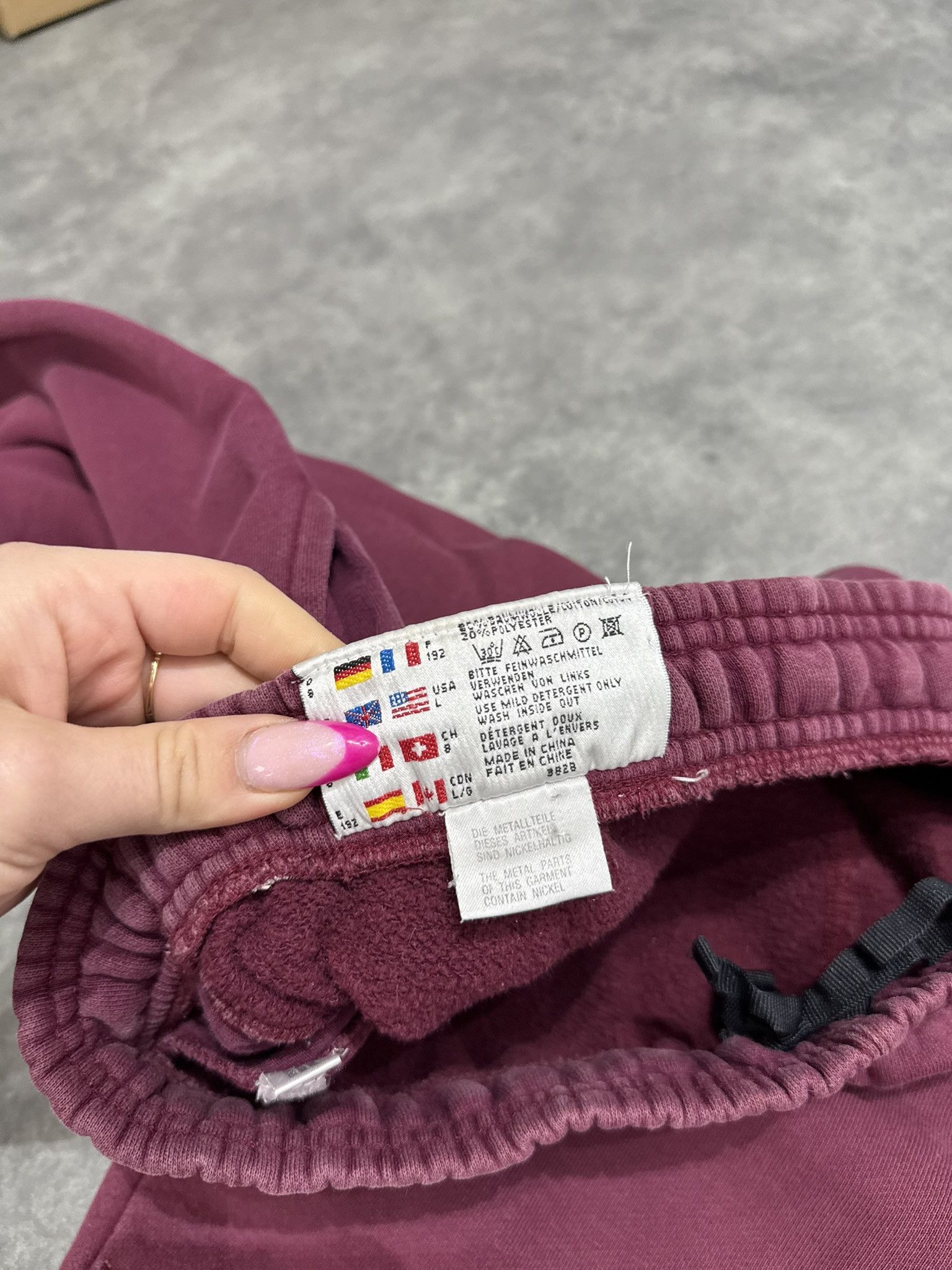Adidas Burgundy Pants Adidas Equipment Vintage Rare 90 s Baggy Size US 35 - 10 Thumbnail