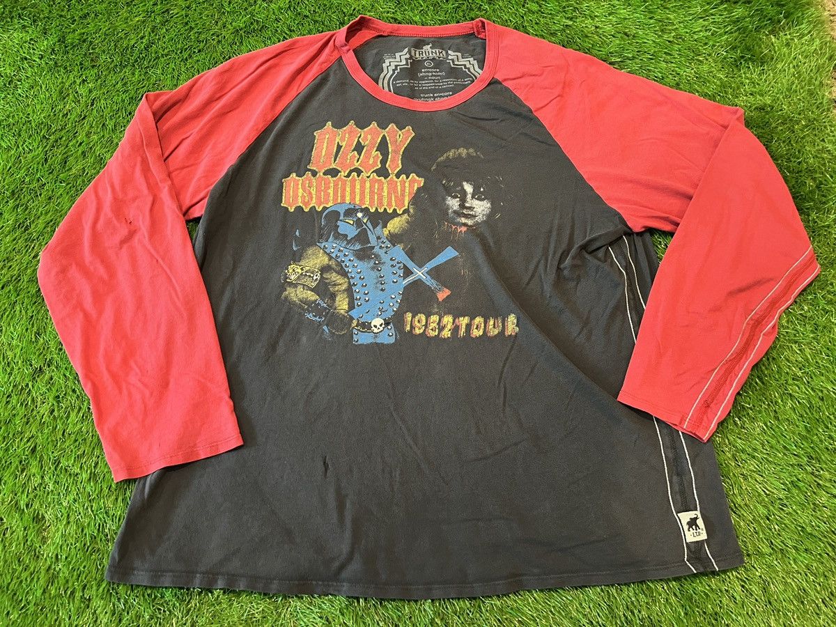 Ozzy Osbourne Trunk Ltd - Ozzy Ozbourne 1982 Tour Diary Of A Madman Size US XL / EU 56 / 4 - 1 Thumbnail