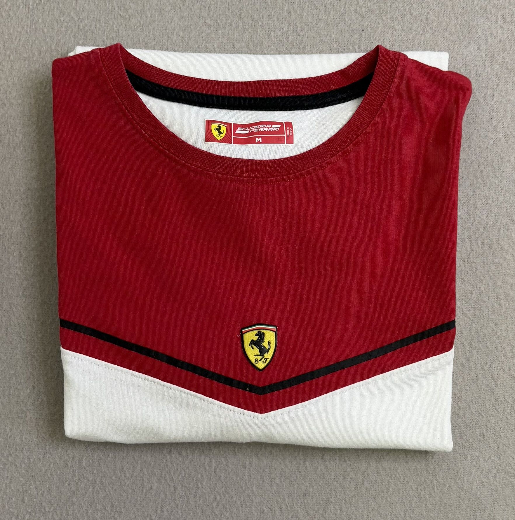 Ferrari T-shirt Ferarri Size M Size US M / EU 48-50 / 2 - 15 Thumbnail