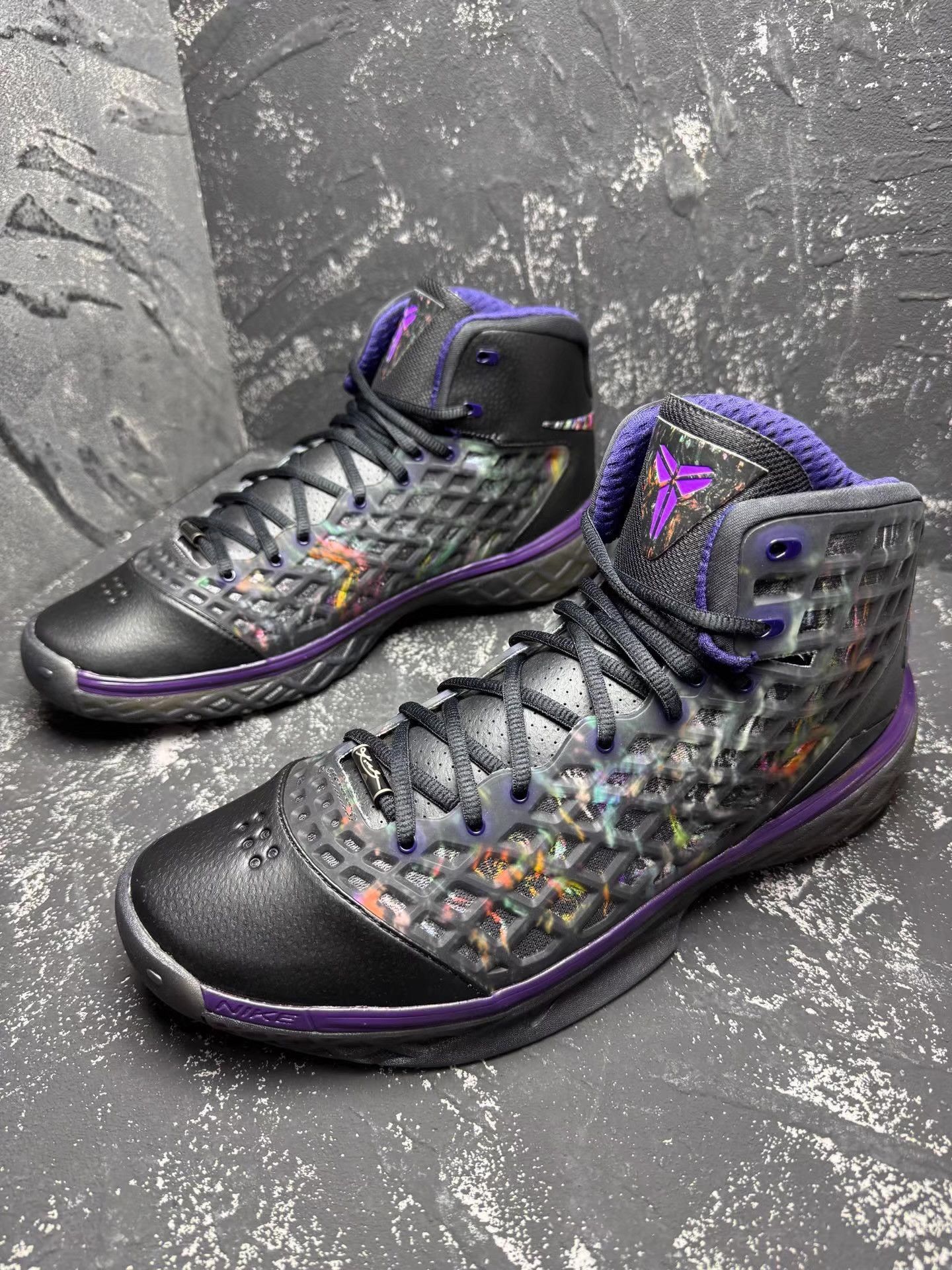 Nike Nike Kobe 3 Masterpiece Q10 Size US 13 / EU 46 - 1 Thumbnail