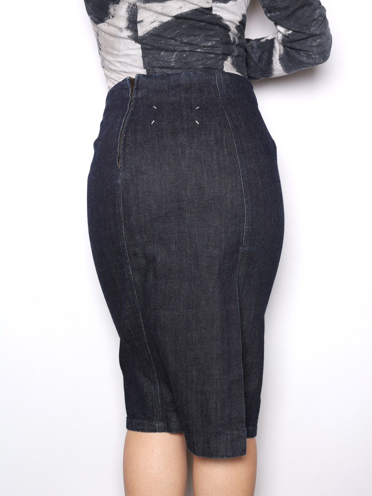 Maison Margiela Maison Margiela 2007 Denim Jeans Navy Skirt-Shorts Rare Size 28" / US 6 / IT 42 - 5 Thumbnail