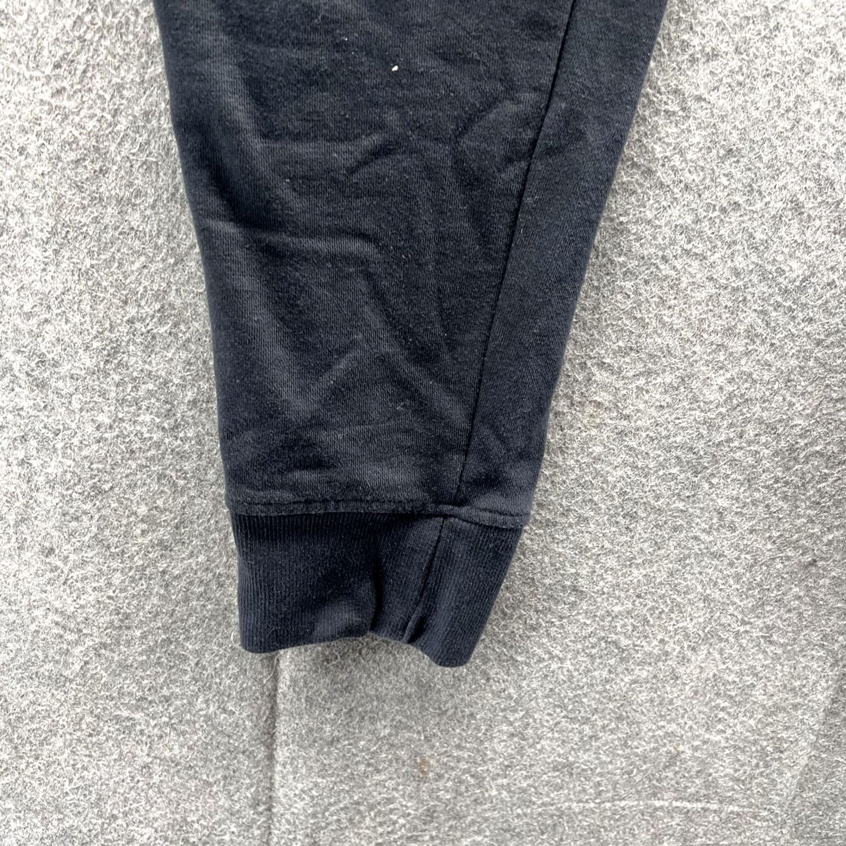 Champion VINTAGE: No — Champion Sweatpants Mens XL Black Joggers Fleece Lined Athletic Lounge Pants Size US 36 / EU 52 - 3 Thumbnail