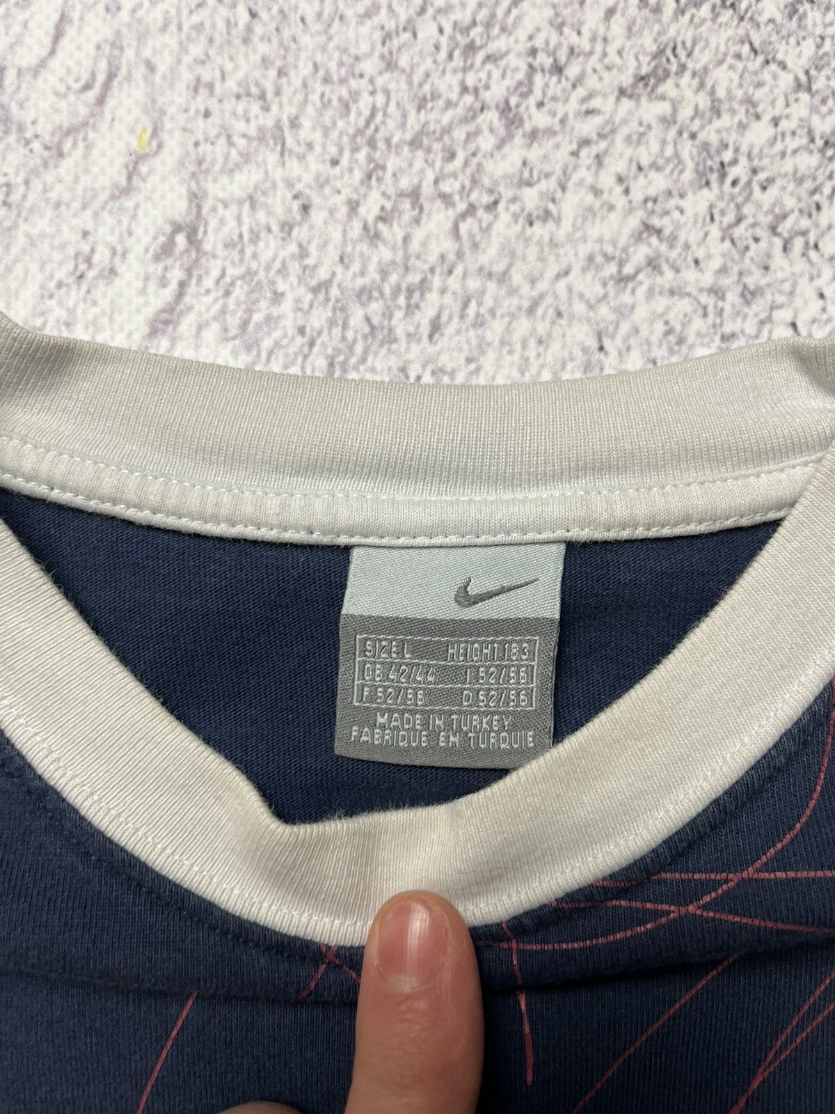 Nike Rare NIKE Tee Y2K T-Shirt Graphic Vintage 90s Size US L / EU 52-54 / 3 - 11 Thumbnail