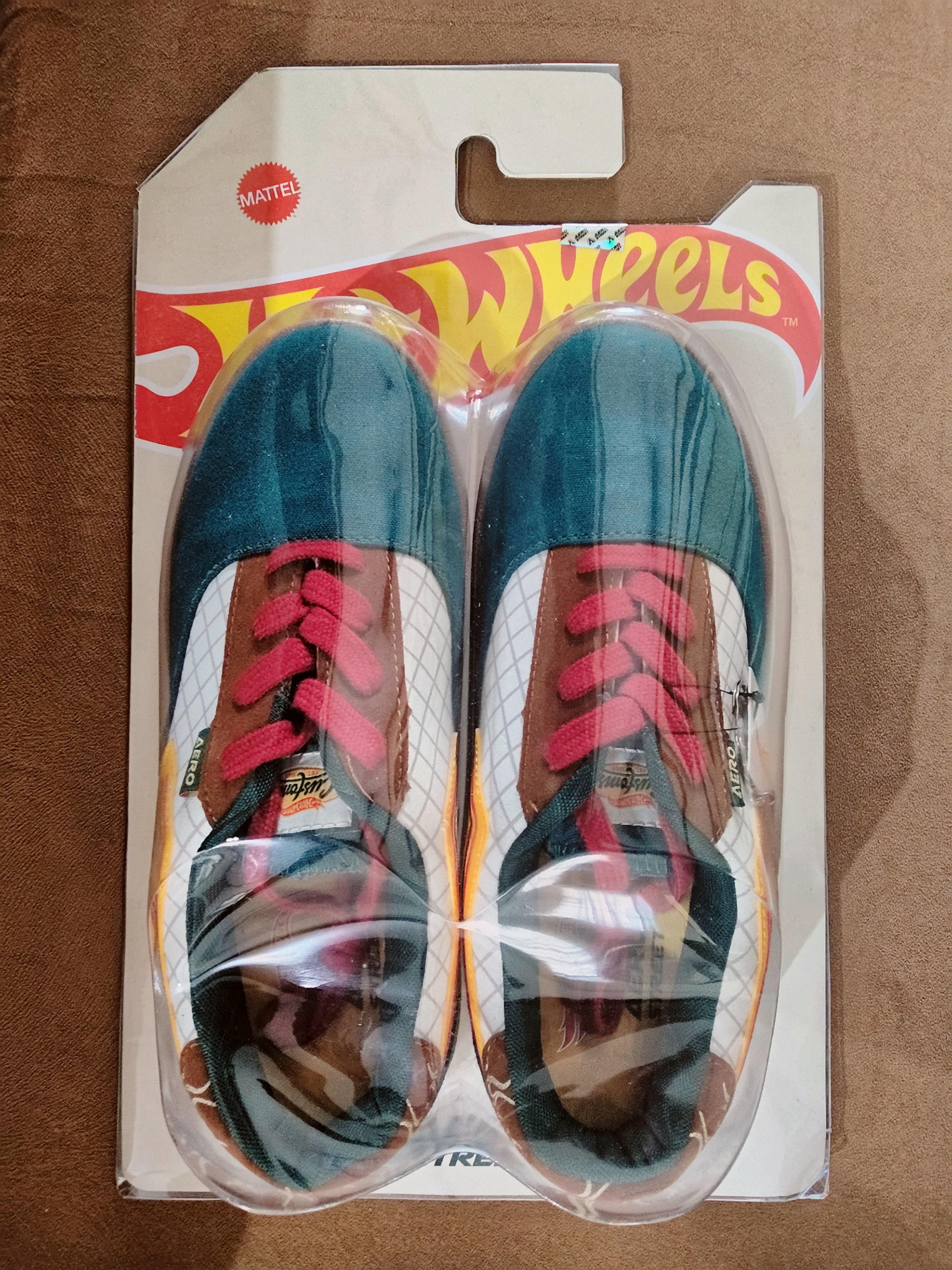 Vintage Aerostreet x Hot Wheels™ Limited Edition | Official Licensed Size US 10.5 / EU 43-44 - 1 Thumbnail