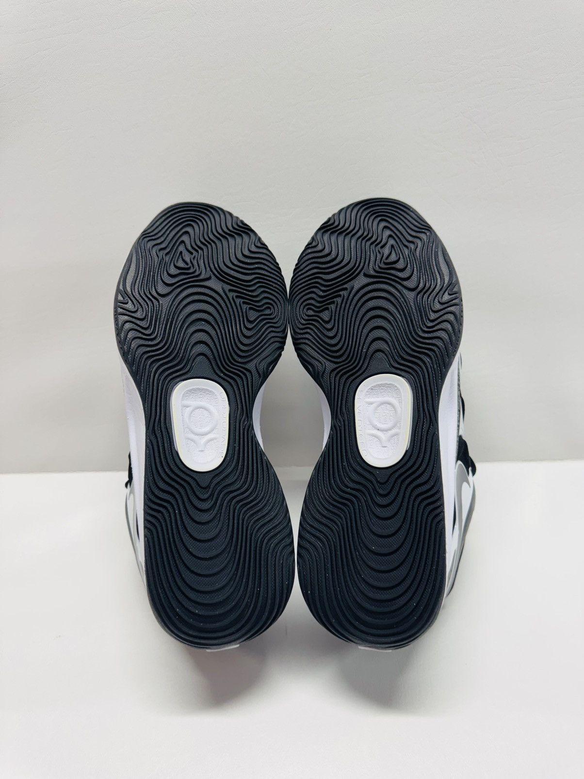 Nike Nike KD 17 Kevin Durant University Gold/Black Size US 11.5 / EU 44-45 - 6 Thumbnail