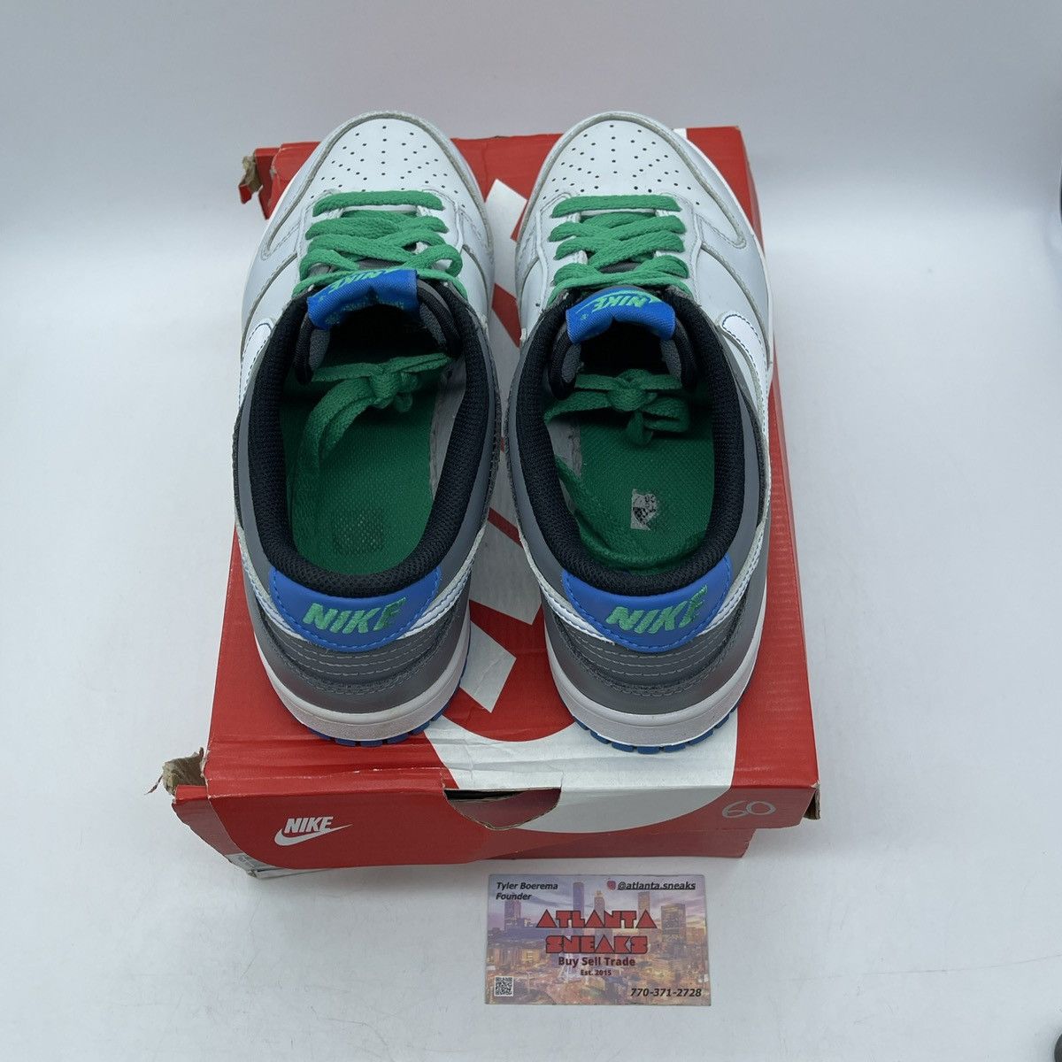Nike Dunk low gs pure platinum photo blue Size US 7 / EU 40 - 6 Thumbnail