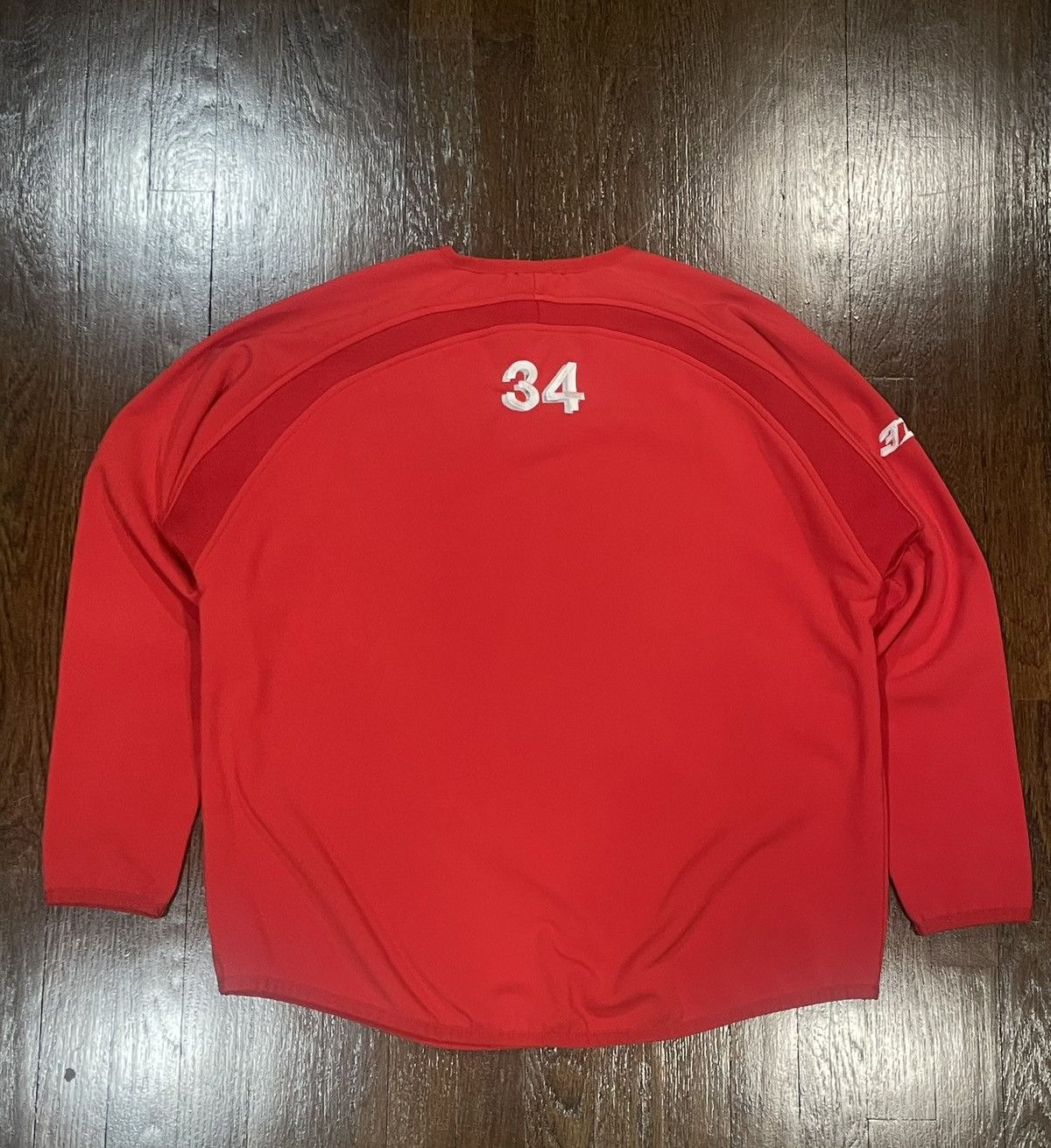 Vintage Vintage Red Baseball LongSleeve shirt Size US L / EU 52-54 / 3 - 2 Thumbnail