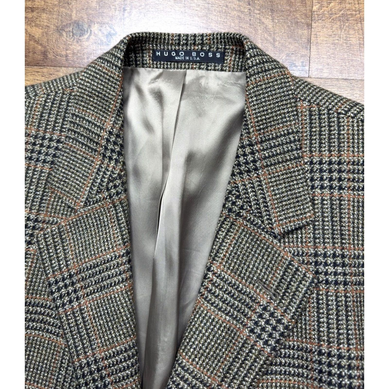 Hugo Boss VINTAGE Hugo Boss Blazer Jacket Houndstooth Plaid Wool 44R Mens Brown Wool USA Made Modern Fit Size 44R - 4 Thumbnail