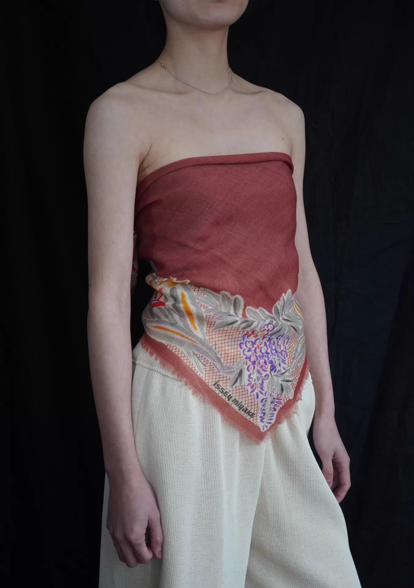 Issey Miyake Issey Miyake 1970s Salmon Pink Tropical Floral Wool Scarf Size ONE SIZE - 5 Thumbnail