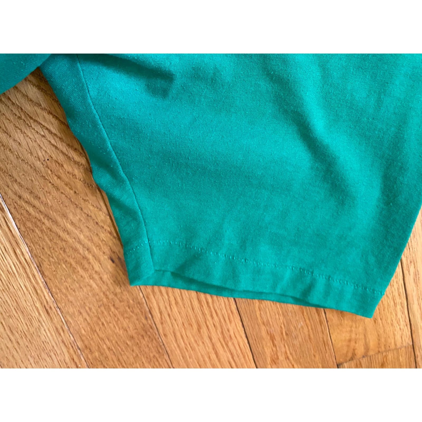Vintage VINTAGE The Big Apple USA Desert Storm Single Stitch T-Shirt XL Green 90s War Logo Mens Casual Crew Neck Short Sleeve 1991 Size US XL / EU 56 / 4 - 4 Thumbnail