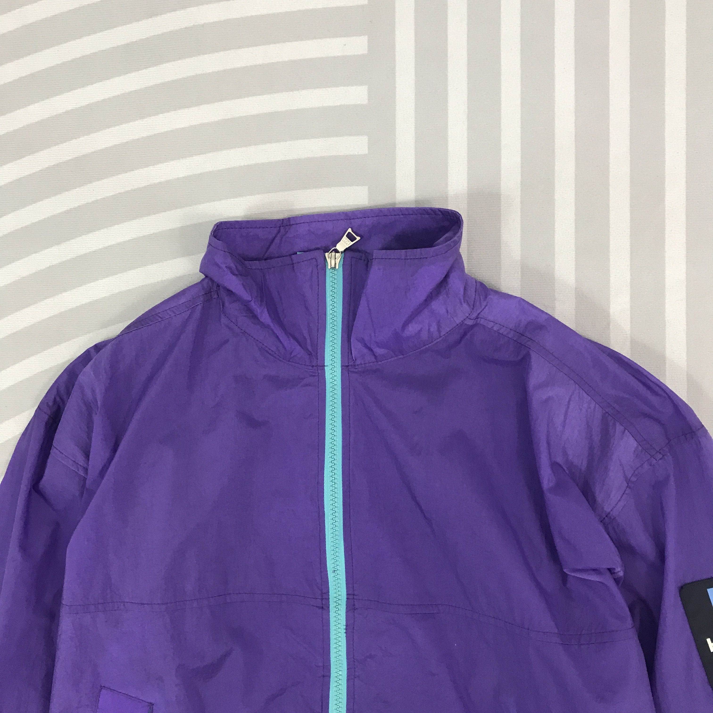 Helly Hansen × Vintage Vintage Helly Hansen windbreaker Jacket Size US M / EU 48-50 / 2 - 2 Thumbnail