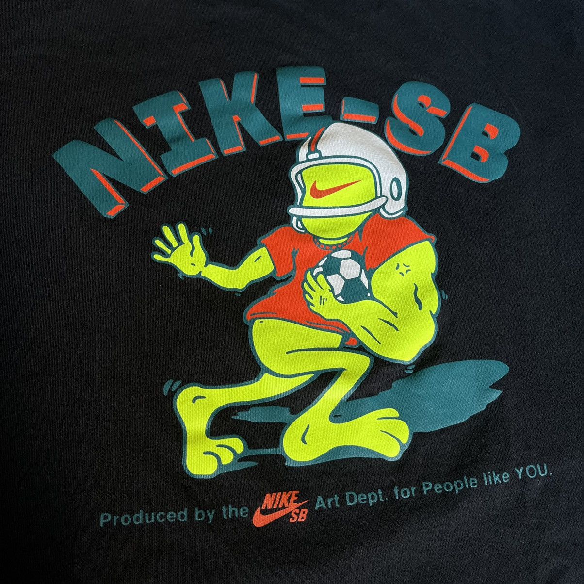 Nike × Vintage Vintage Nike SB Skateboarding Sports Guy Loose Fit Logo Tee Size US S / EU 44-46 / 1 - 3 Thumbnail